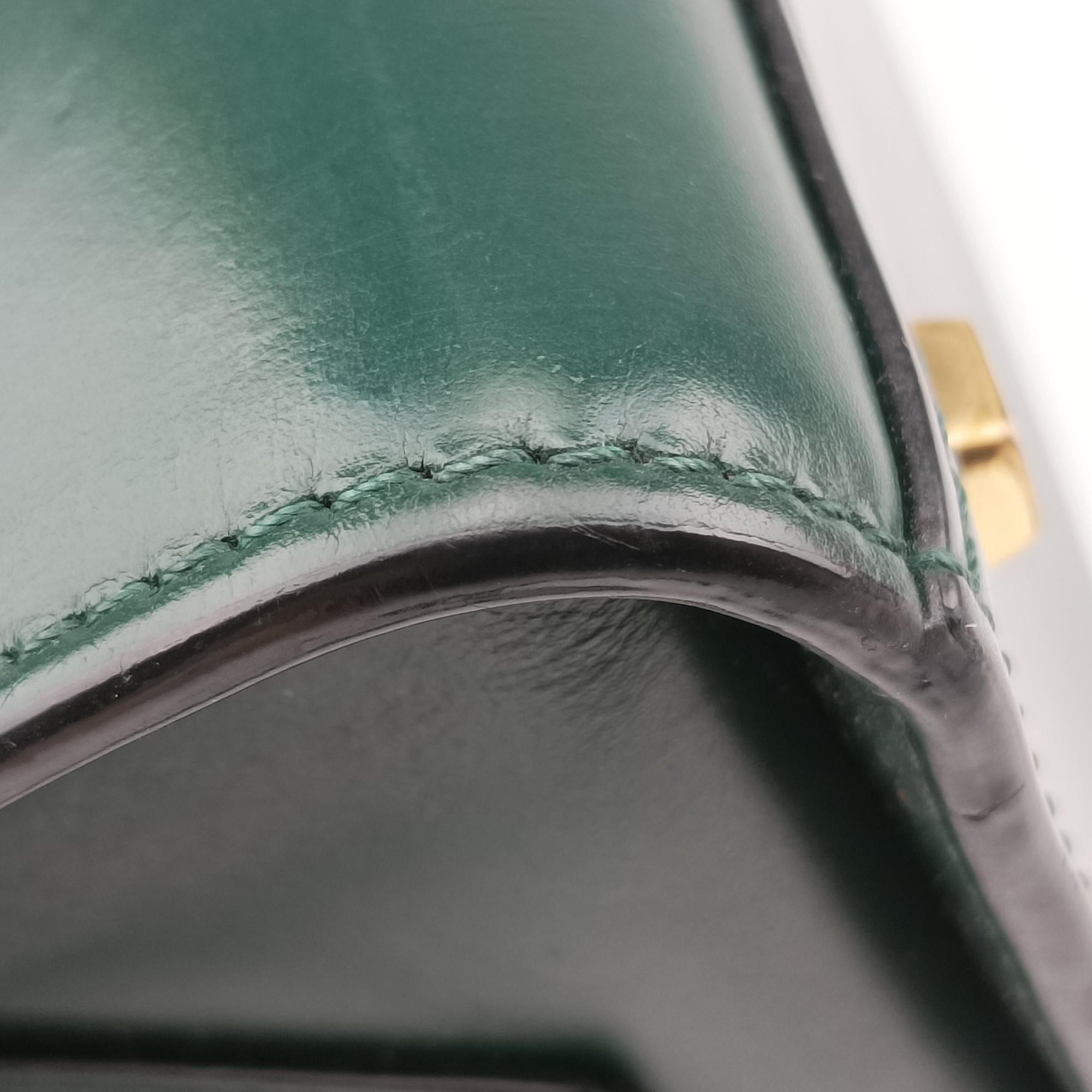 Pre-owned Valextra Iside Verde Bosco Millepunte Calf Leather  shoulderbag | stylenewstar