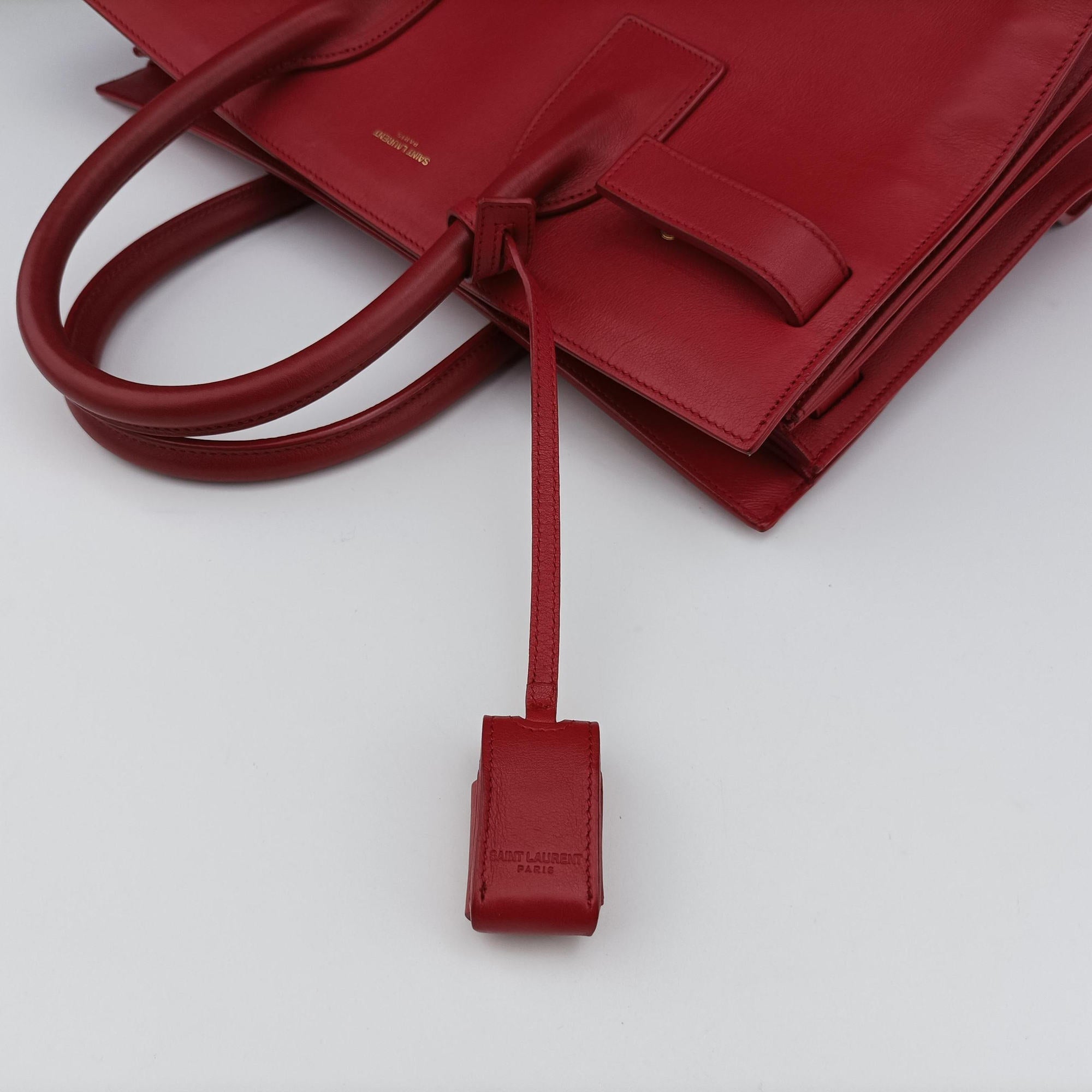 Pre-owned Yves Saint Laurent SAC DE JOUR Red Leather 324823 shoulderbag | stylenewstar