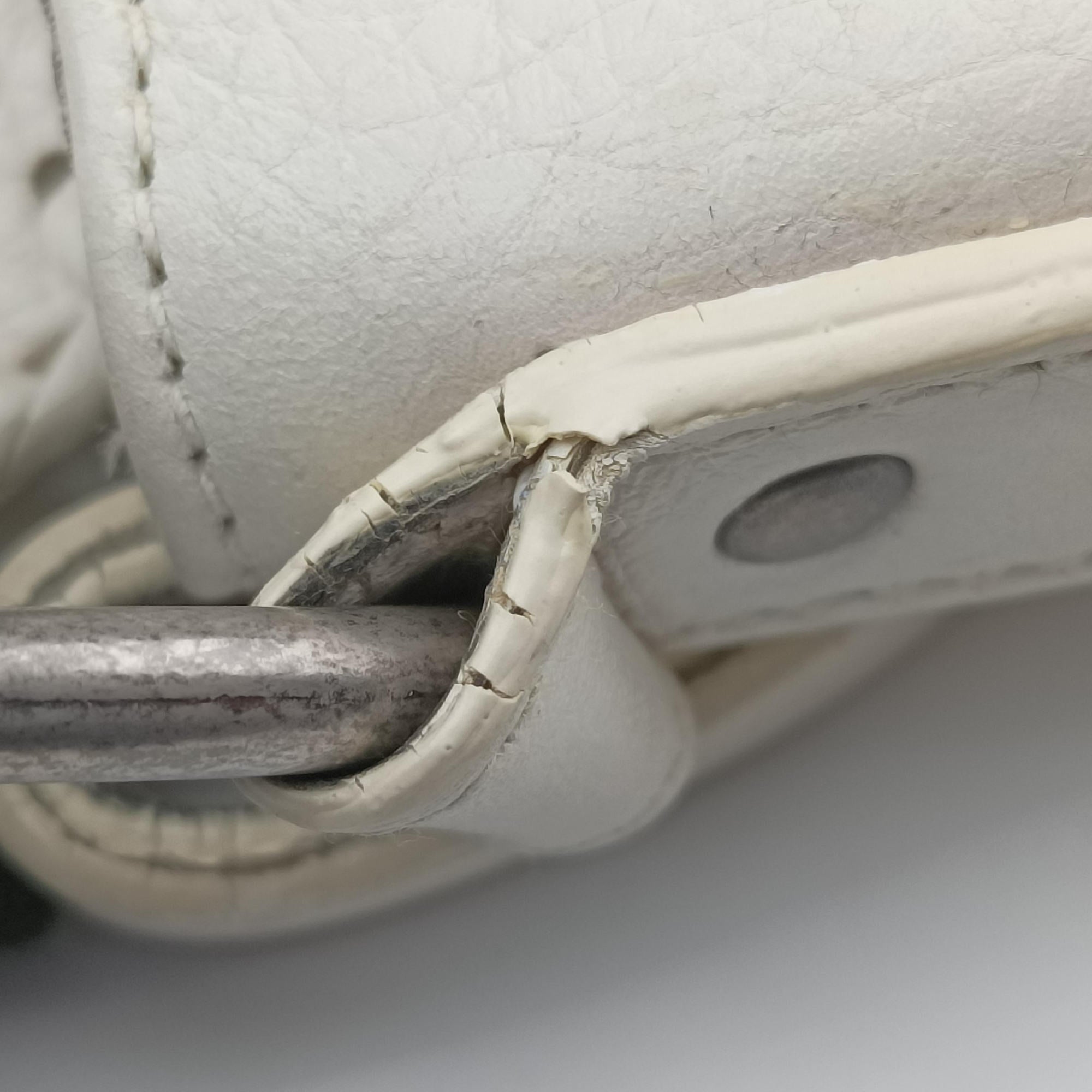 Pre-owned Christian Dior Gaucho White leather  handbag | stylenewstar