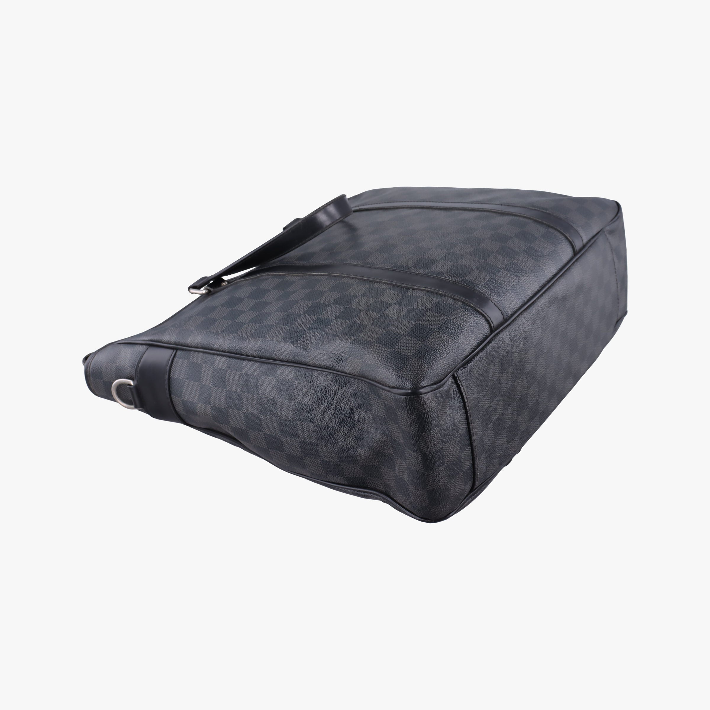 Pre-owned Louis Vuitton TADAO Noir Damier Graphite N51192 shoulderbag | stylenewstar