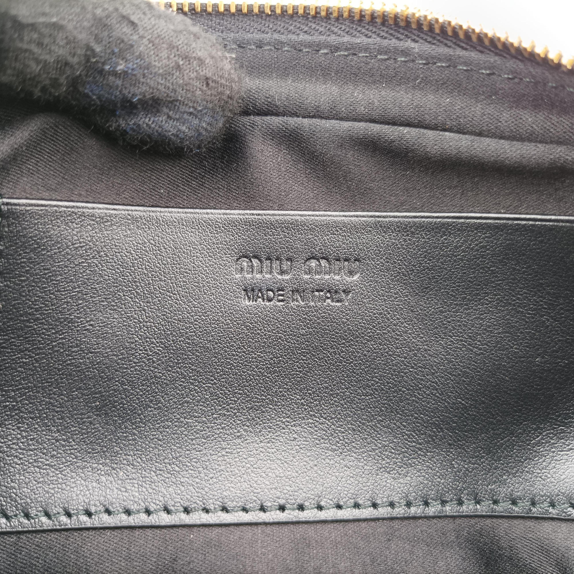 Pre-owned Miu Miu Logo belt Black leather  bum bag/waist bag | stylenewstar