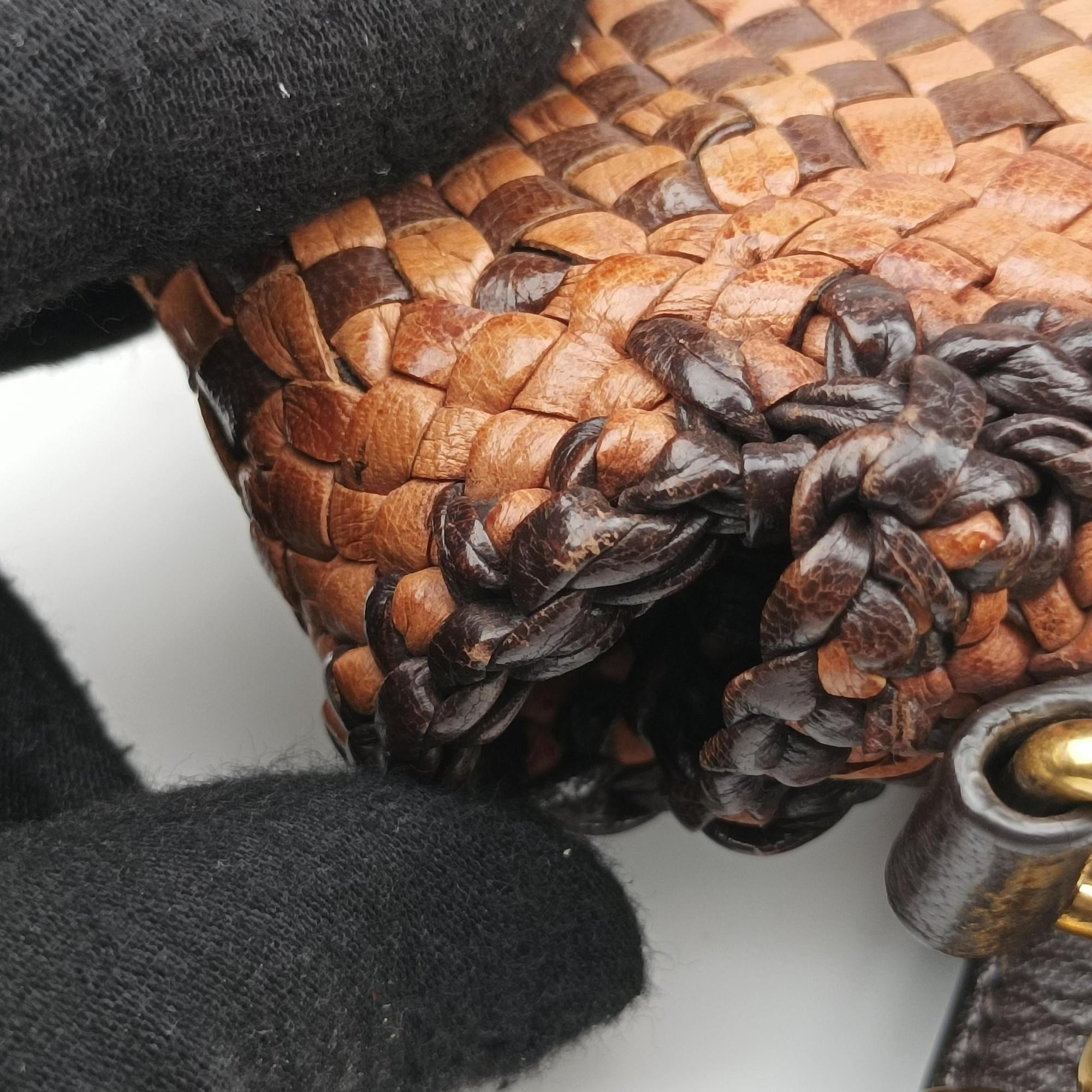 Pre-owned Prada MADRAS Brown Leather BT781V shoulderbag | stylenewstar