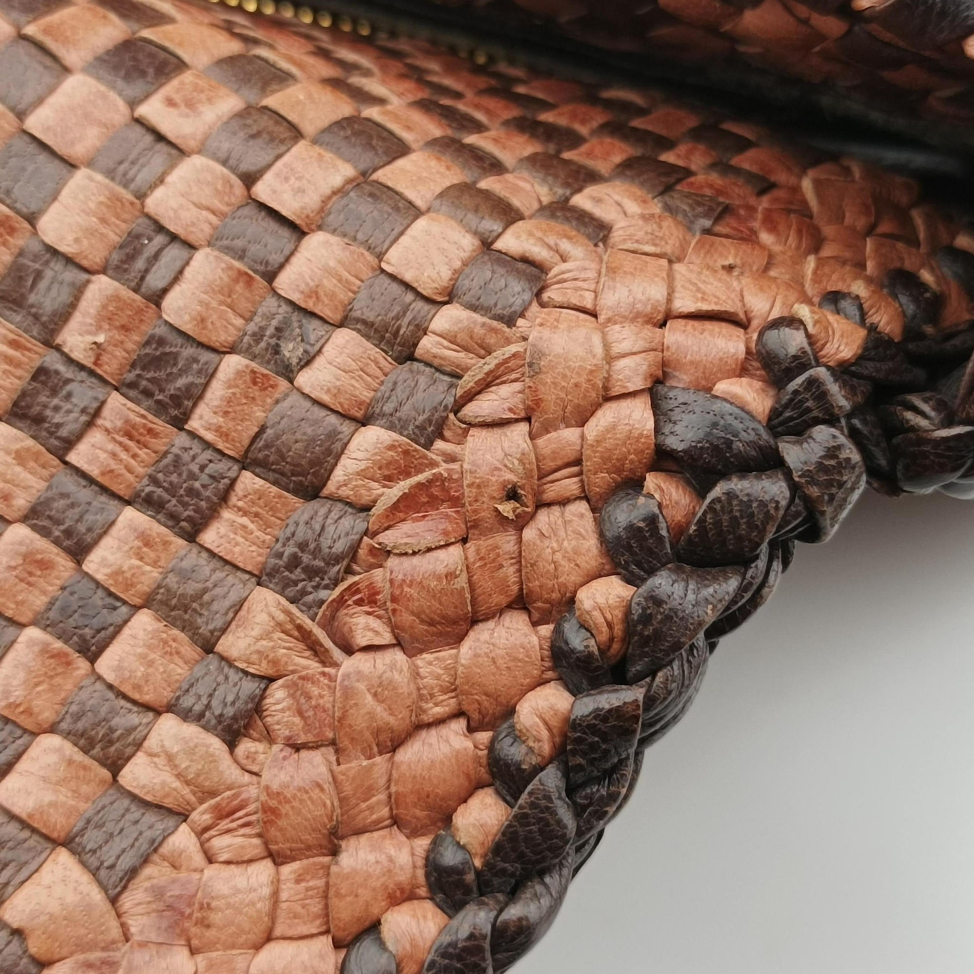 Pre-owned Prada MADRAS Brown Leather BT781V shoulderbag | stylenewstar