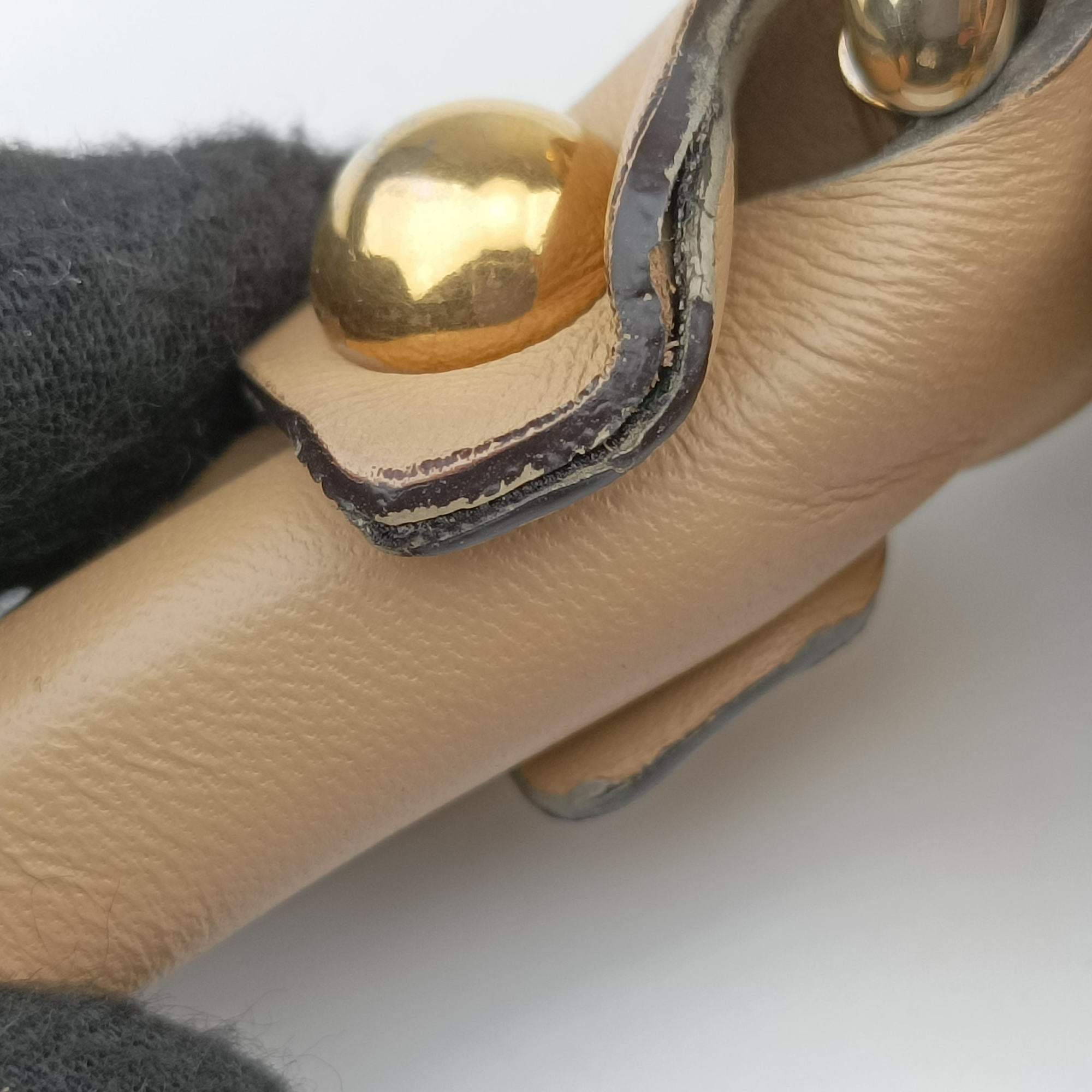 Vintage Gucci Guccissima Beige Leather 282298 handbag | stylenewstar