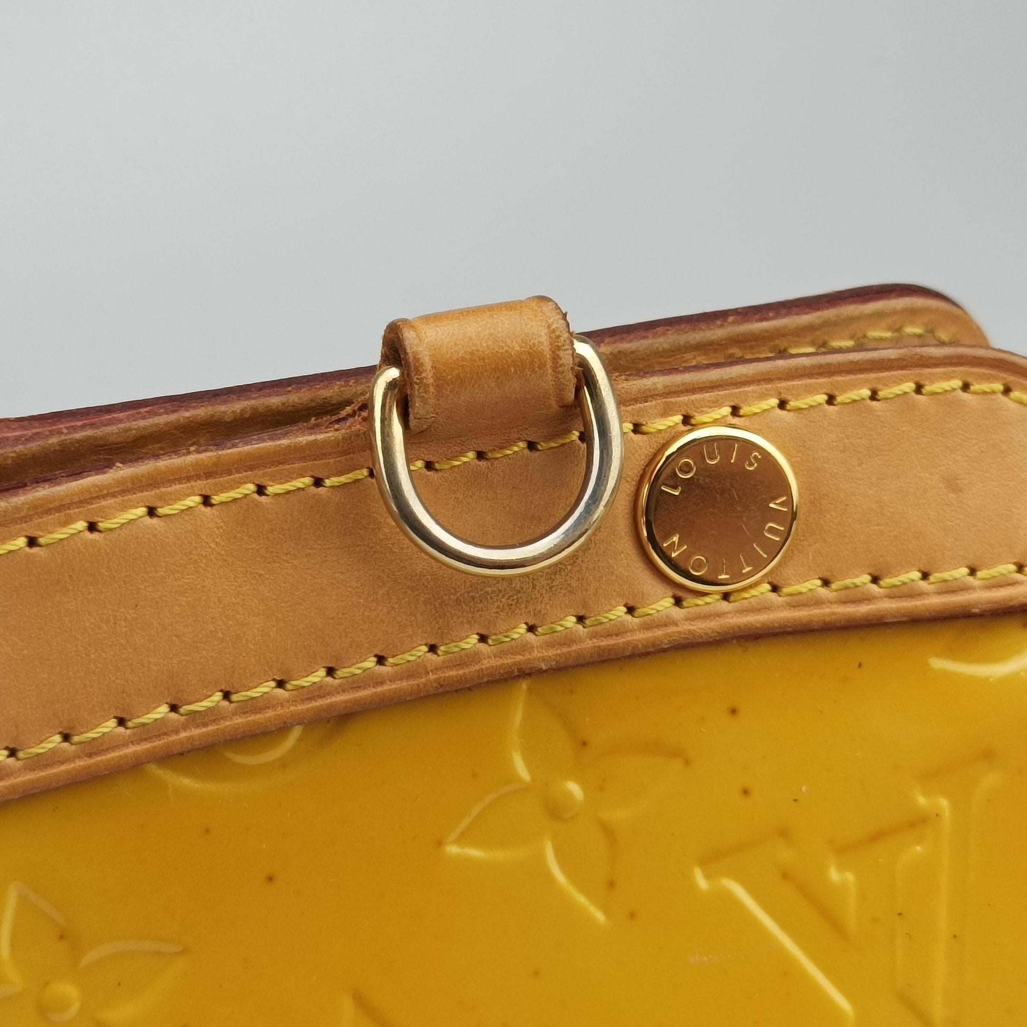 Pre-owned Louis Vuitton Brea MM Dunne Vernis M90180 shoulderbag | stylenewstar