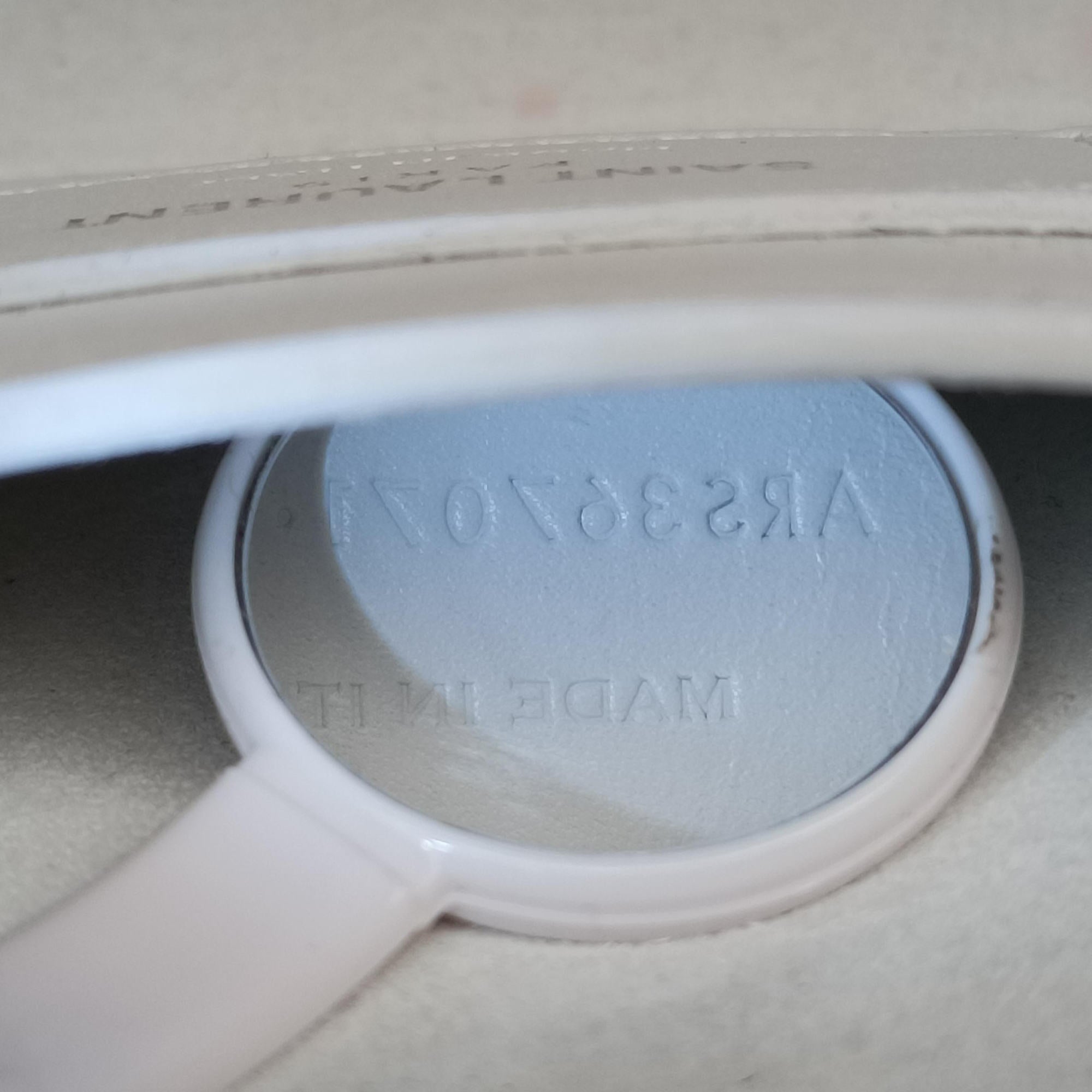 Pre-owned Yves Saint Laurent Lulu Bunny Beige x white Leather 367071 shoulderbag | stylenewstar