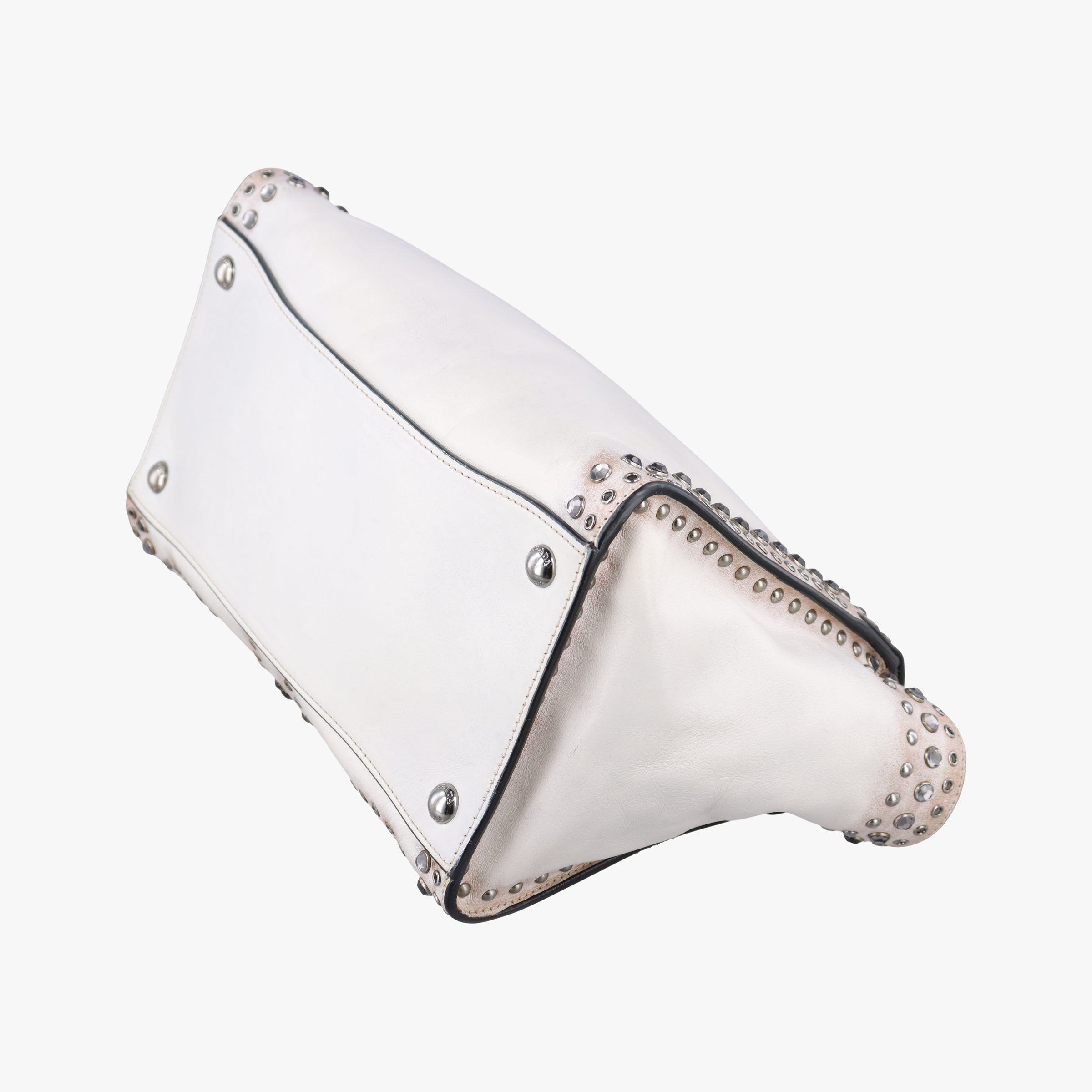 Pre-owned Prada Vitello Vintage Studded Sound White Leather  shoulderbag | stylenewstar