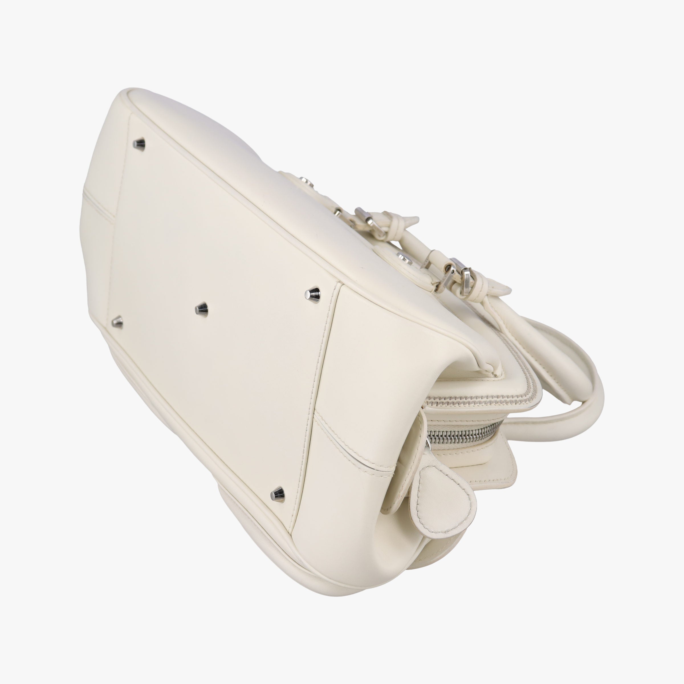 Pre-owned Christian Dior Detective White leather  handbag | stylenewstar