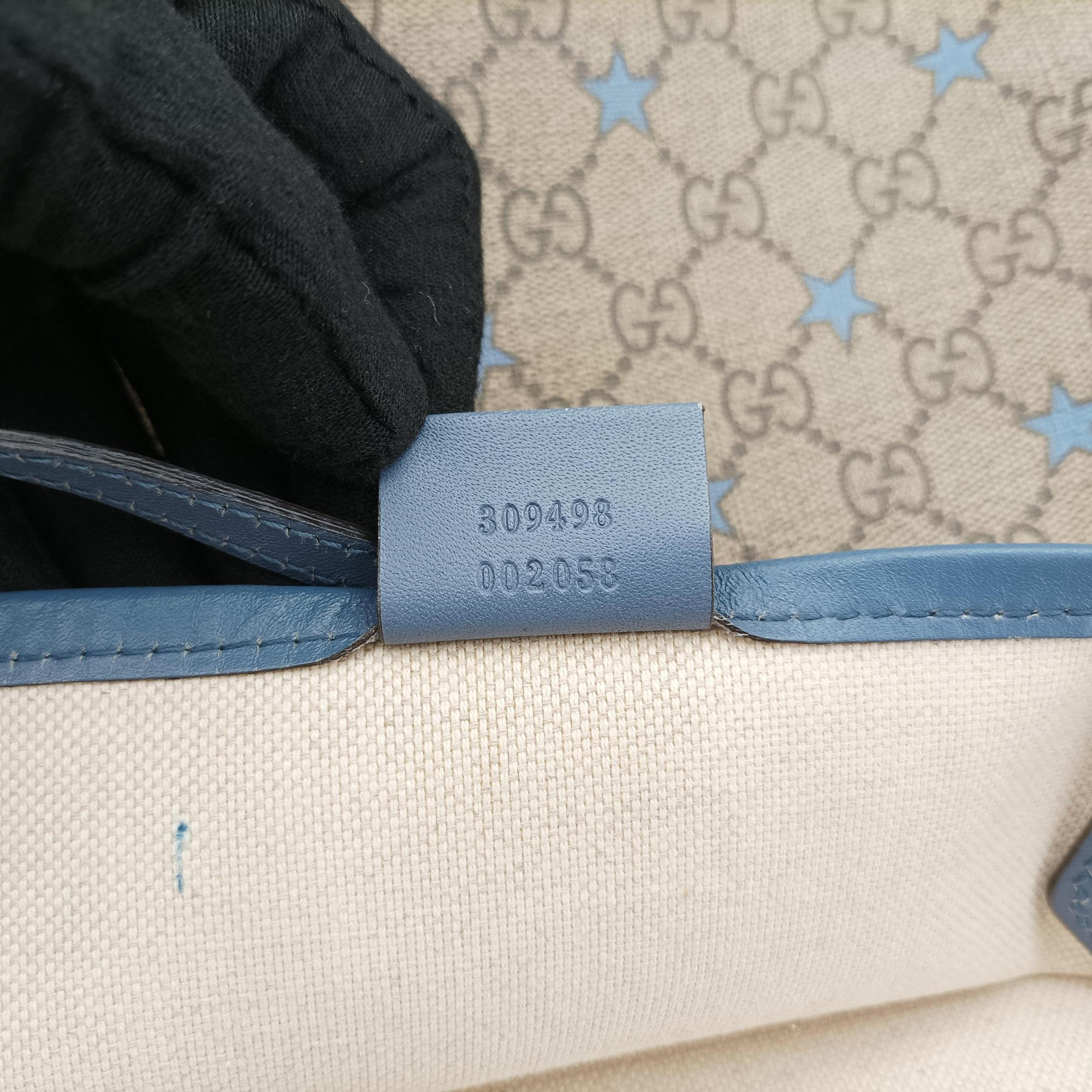 Pre-owned Gucci GG Plus GG Supreme beige×blue PVC coated canvas×Leather 309498 shoulderbag | stylenewstar