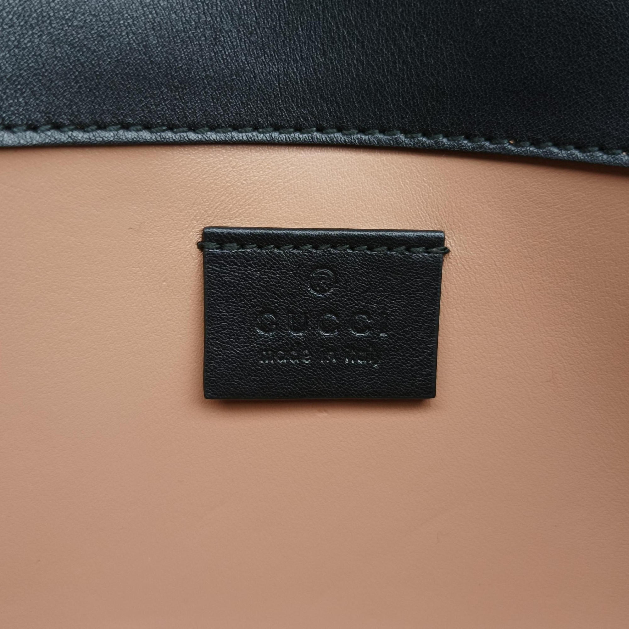 Pre-owned Gucci Broadway Black velour 489218 shoulderbag | stylenewstar