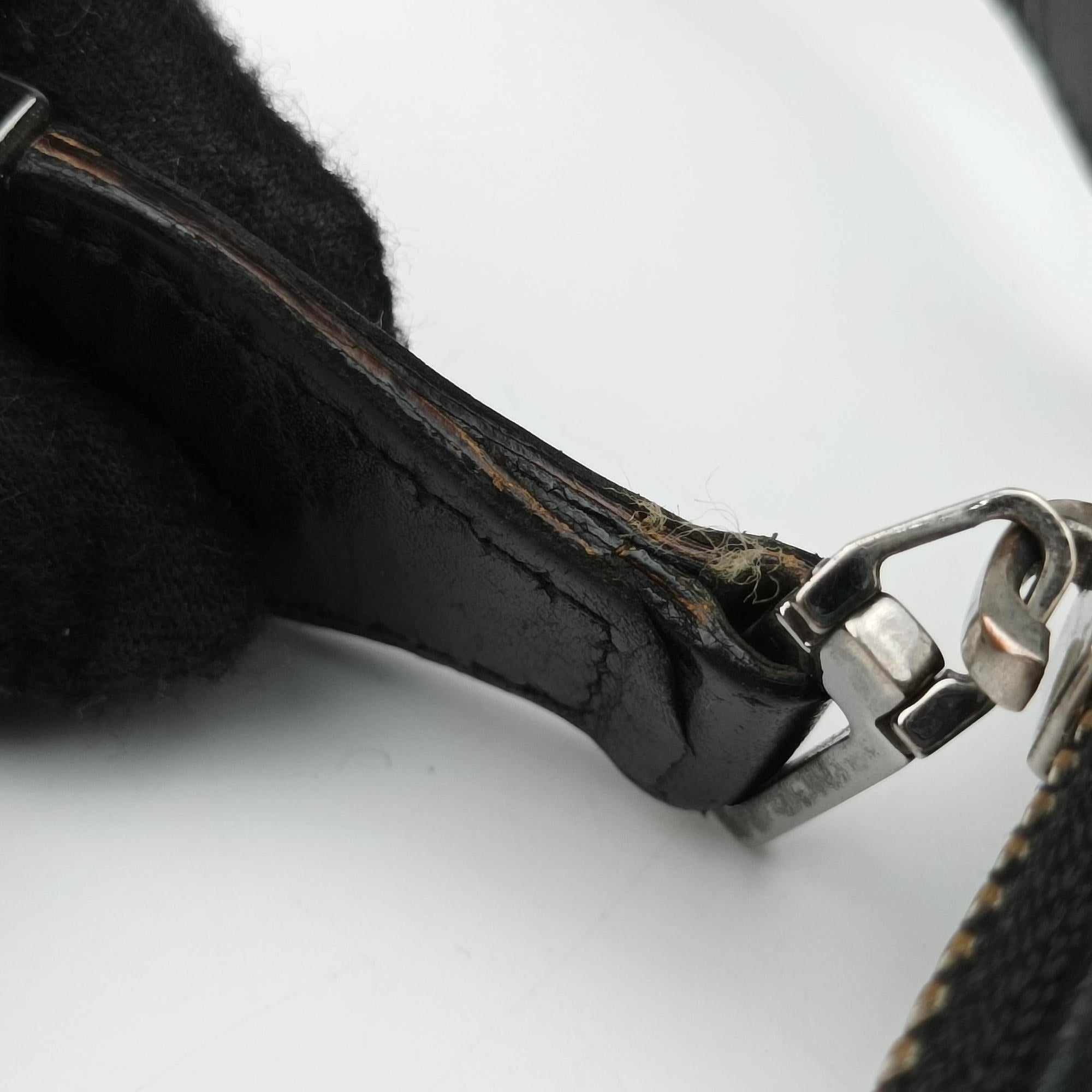 Secondhand Gucci Shima Black Leather 148476 shoulderbag | stylenewstar