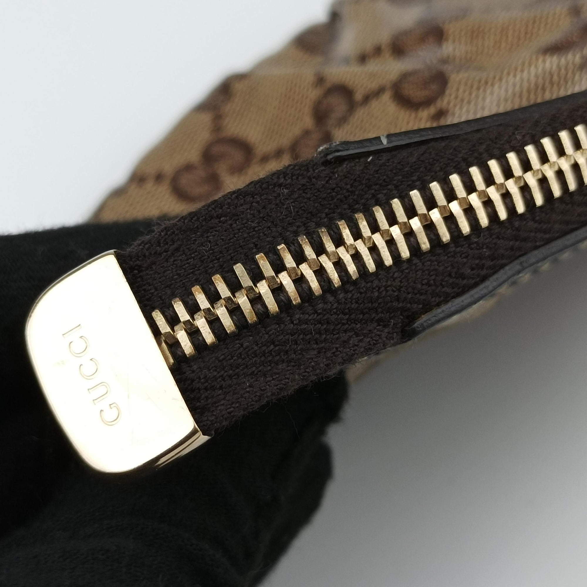 Pre-owned Gucci GG Crystal Beige×Brown coated canvas 212122 shoulderbag | stylenewstar