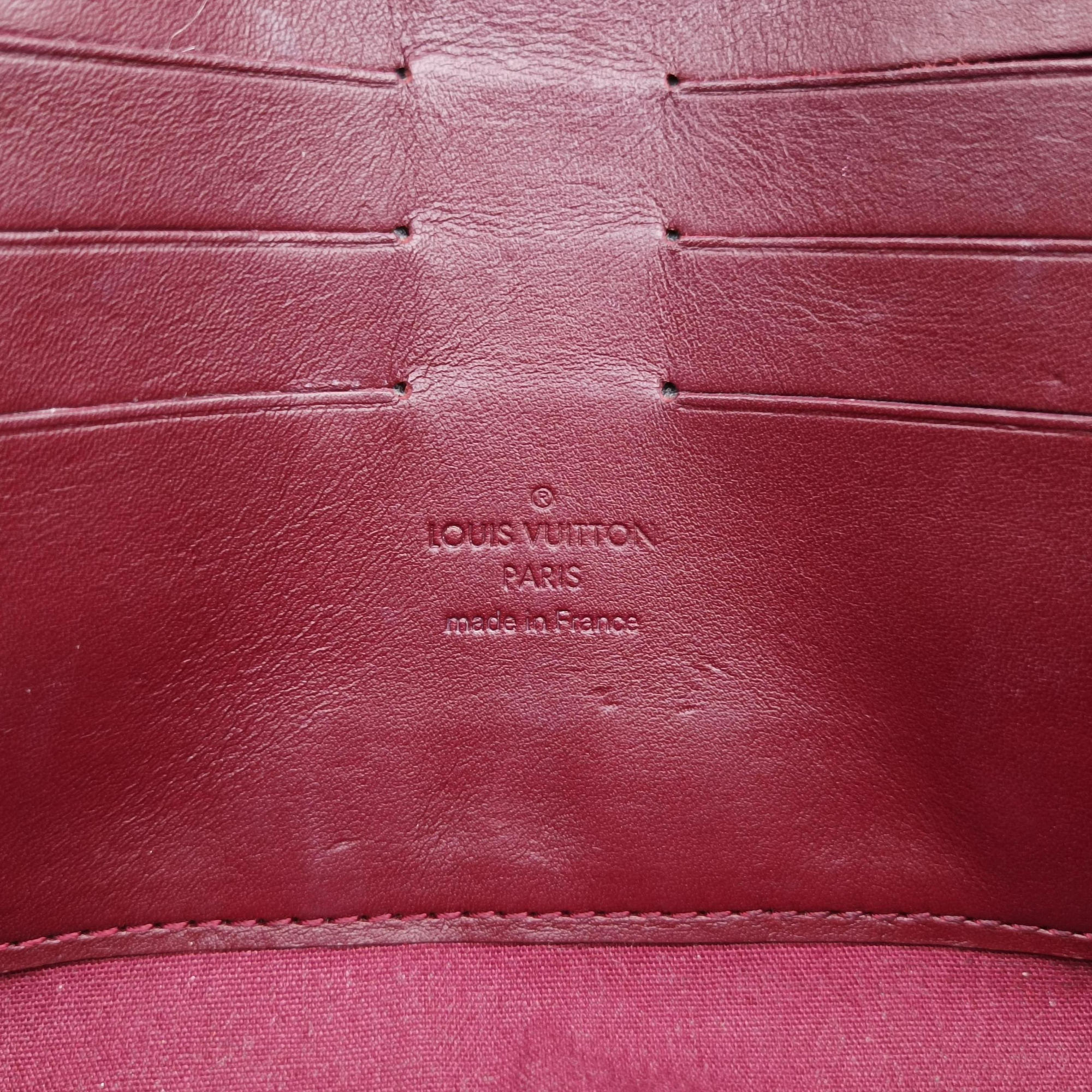 Secondhand Louis Vuitton Clutch Ana Amarante Vernis M91549 shoulderbag | stylenewstar