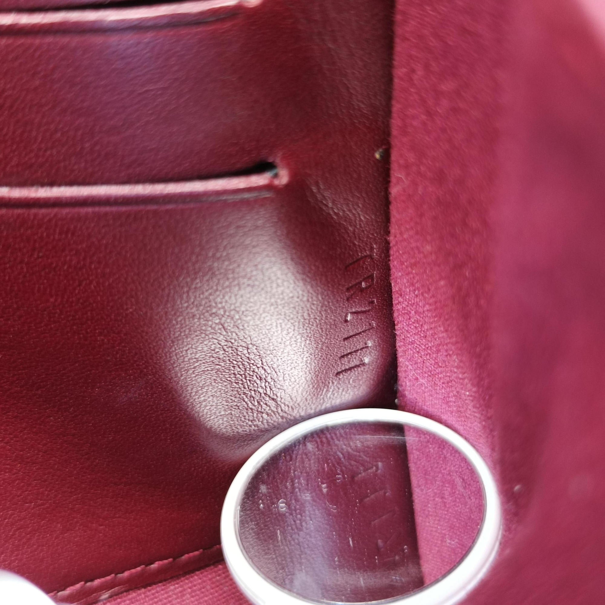 Secondhand Louis Vuitton Clutch Ana Amarante Vernis M91549 shoulderbag | stylenewstar