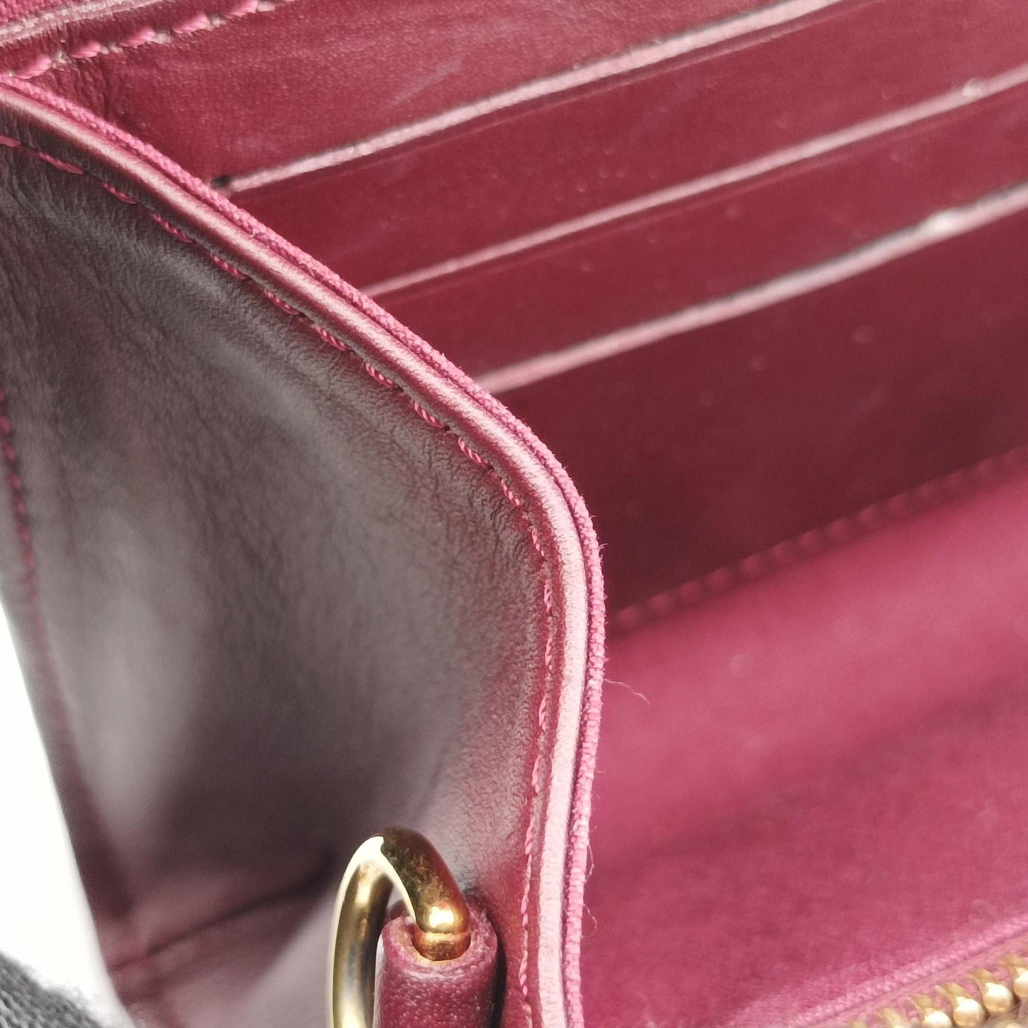 Secondhand Louis Vuitton Clutch Ana Amarante Vernis M91549 shoulderbag | stylenewstar