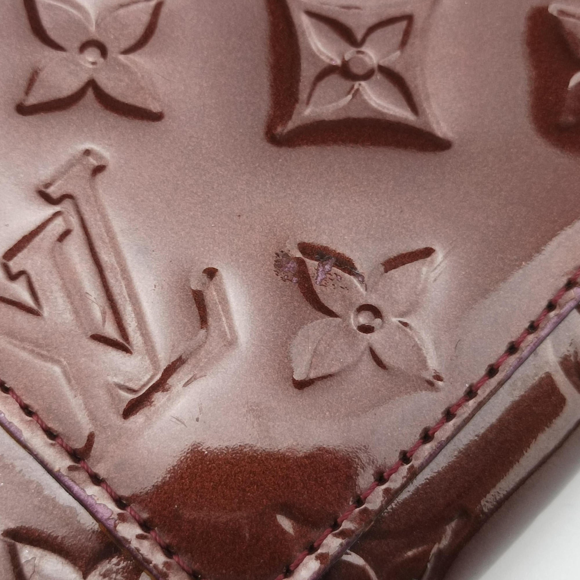Secondhand Louis Vuitton Clutch Ana Amarante Vernis M91549 shoulderbag | stylenewstar