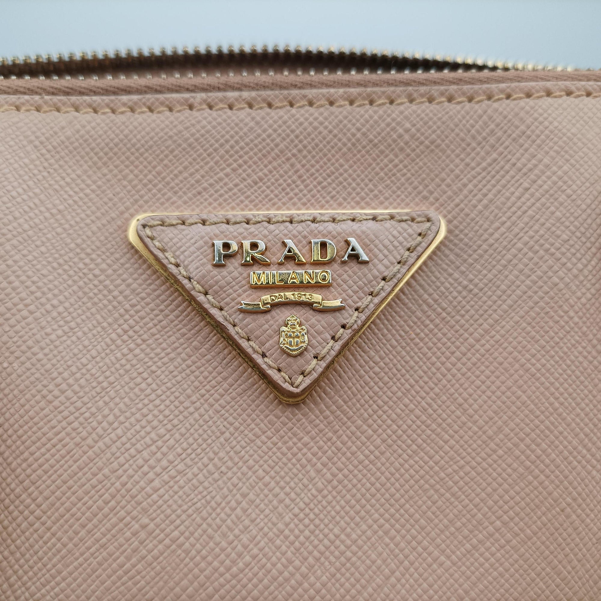 Pre-owned Prada Galleria Pink SAFFIANO Leather BN1801 shoulderbag | stylenewstar