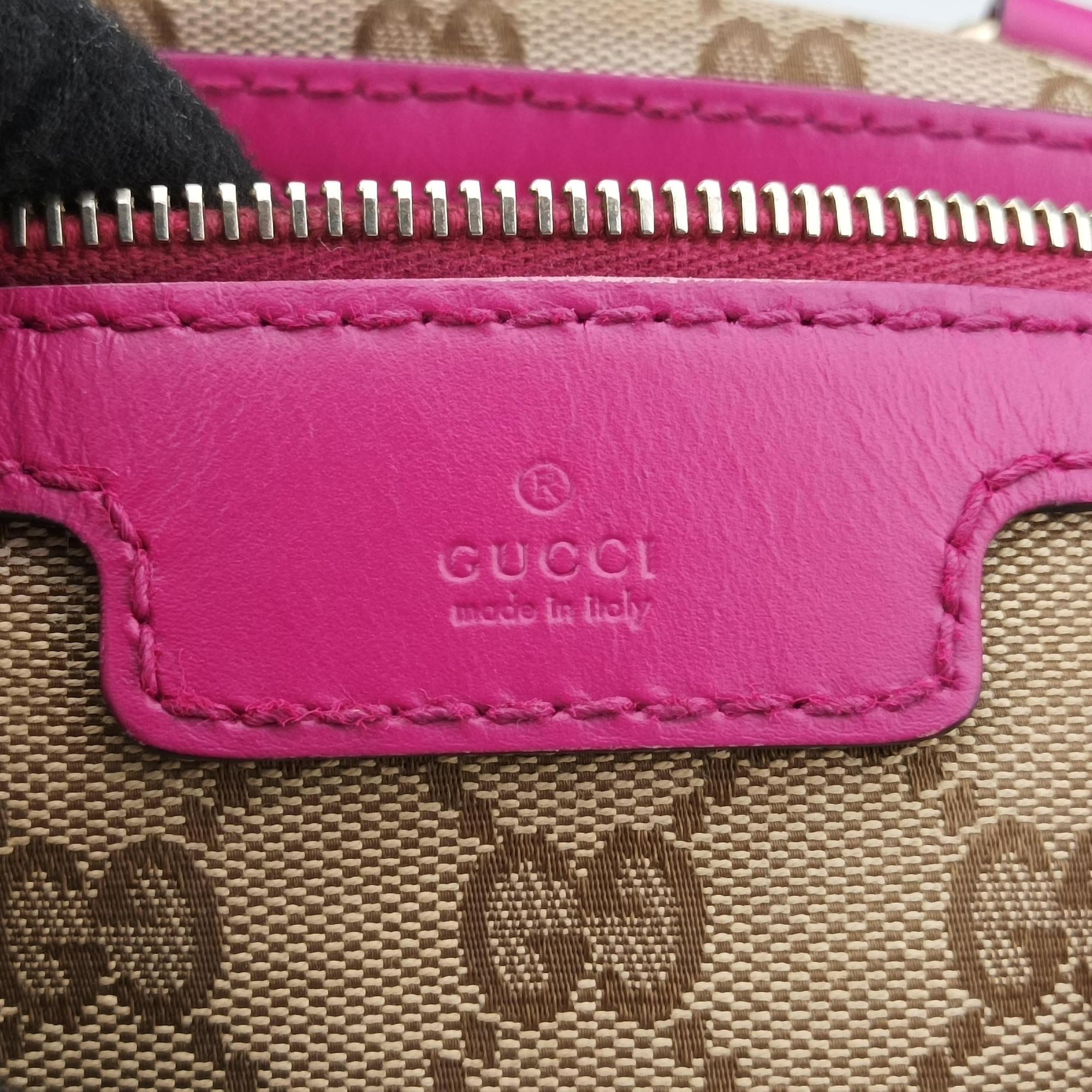 Pre-owned Gucci Sherry Line beige×rose canvas×leather 247205 shoulderbag | stylenewstar