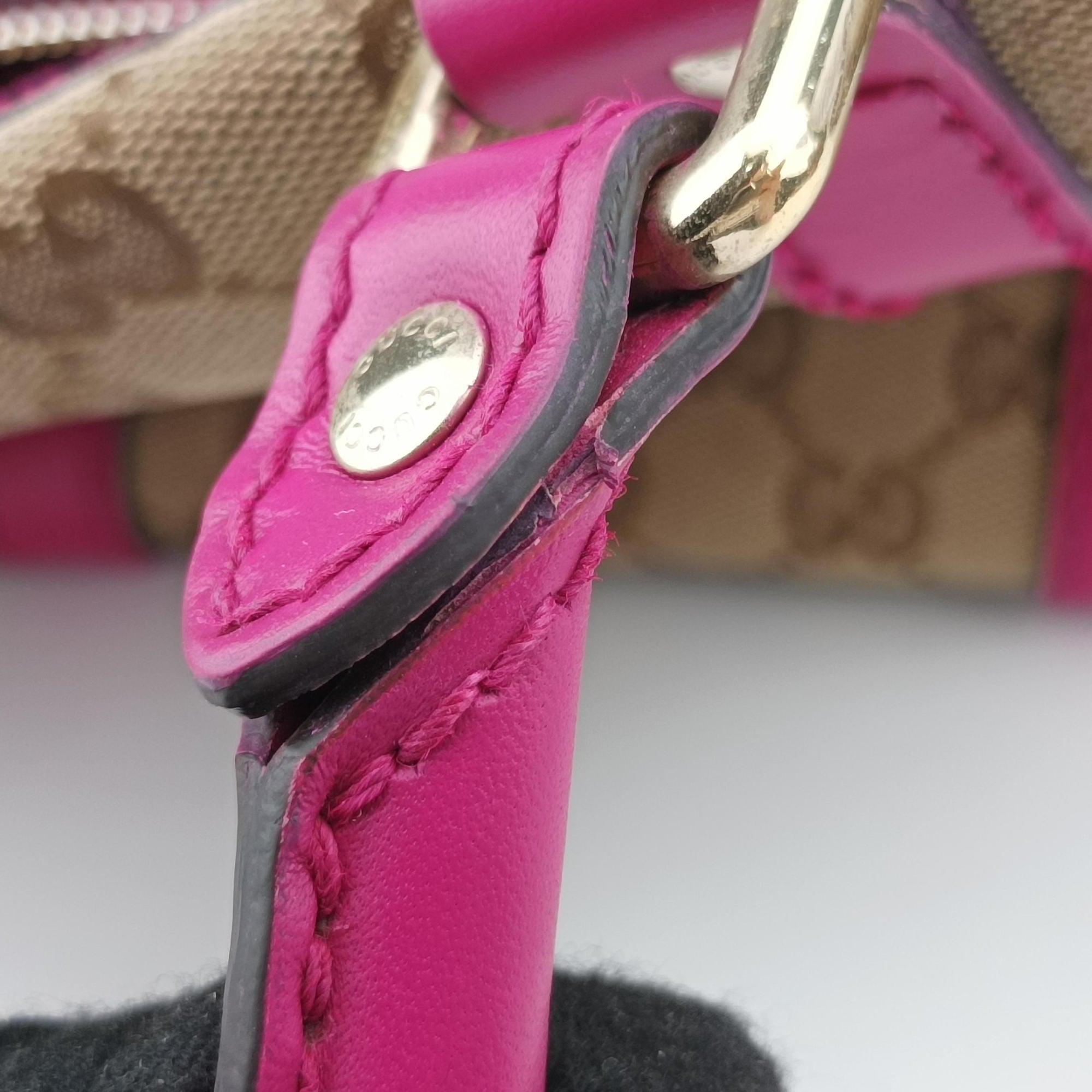 Pre-owned Gucci Sherry Line beige×rose canvas×leather 247205 shoulderbag | stylenewstar