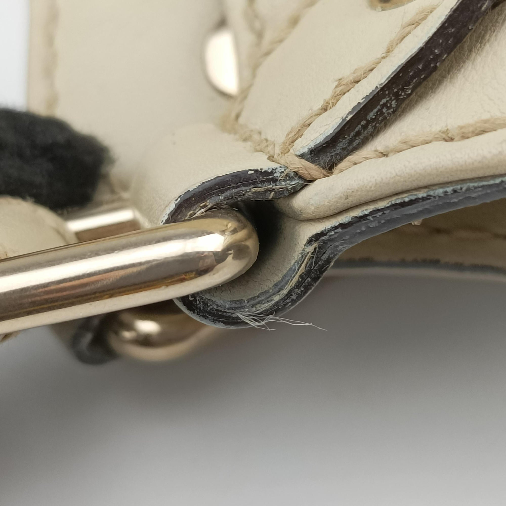Secondhand Gucci Sukey White Leather 211944 handbag | stylenewstar