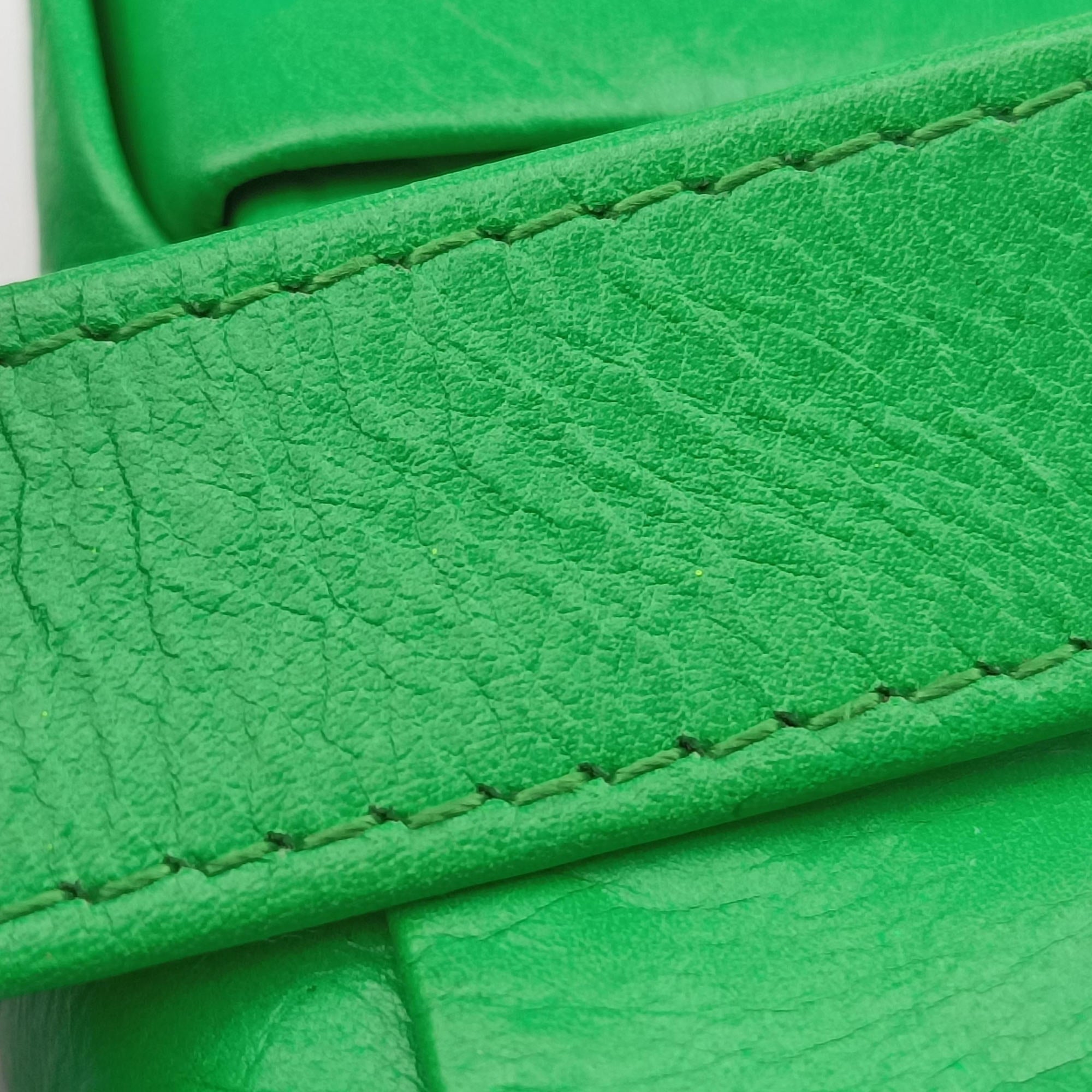 Pre-owned Bottega Veneta candy cassette Green Leather  shoulderbag | stylenewstar