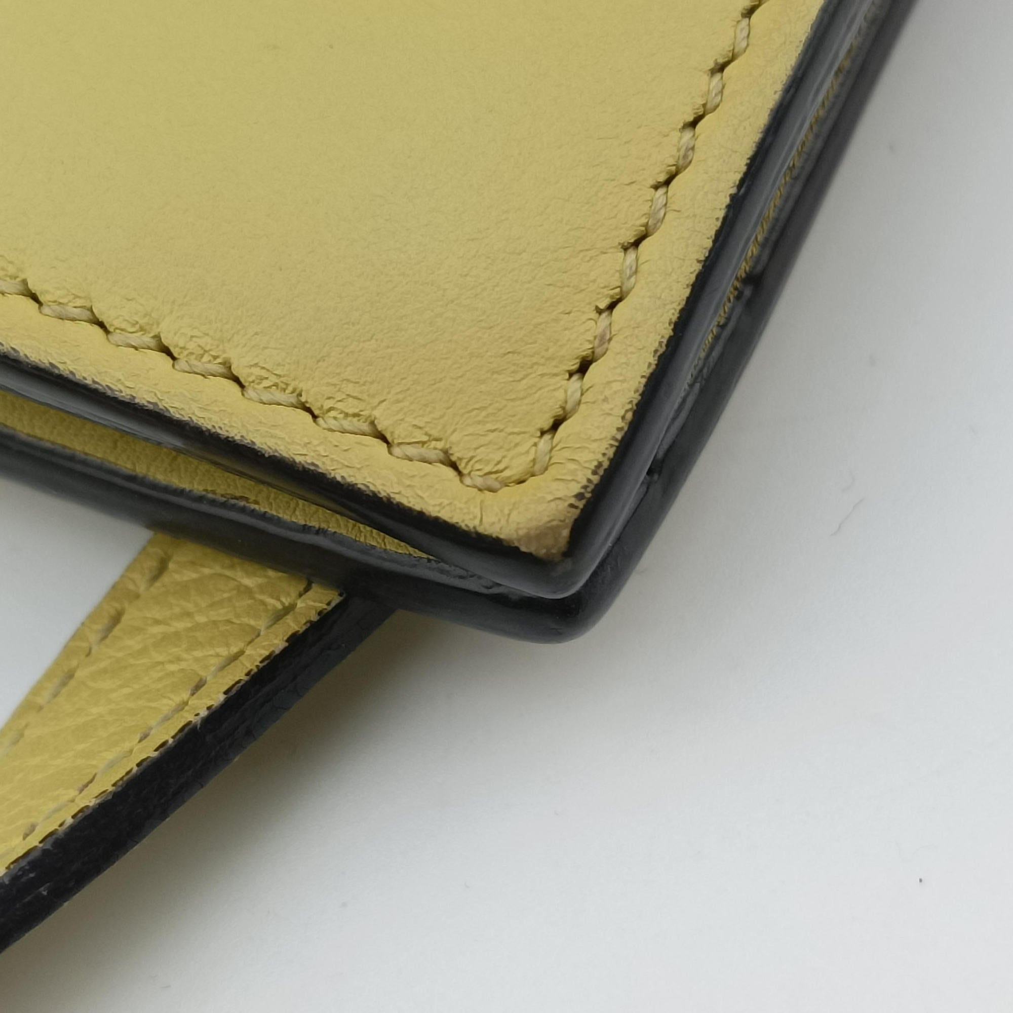 Secondhand Gucci Interlocking G Yellow Leather 369664 shoulderbag | stylenewstar