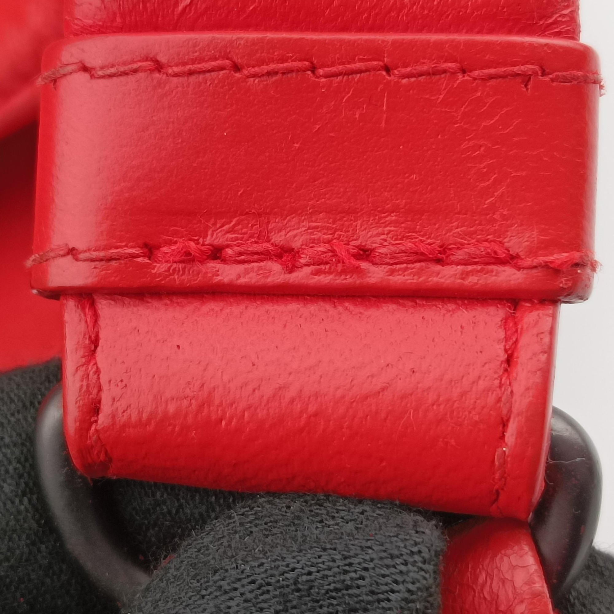 Pre-owned Bottega Veneta CAMPANA Intrecciato Red lambskin  shoulderbag | stylenewstar