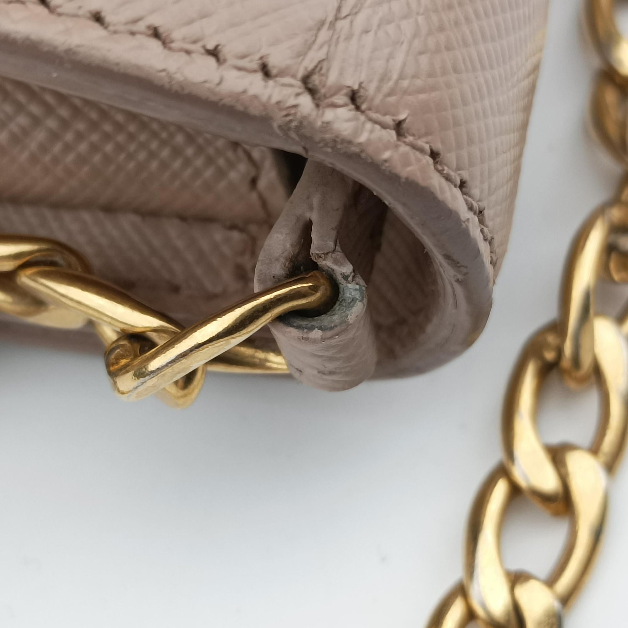 Pre-owned Prada Vitello Diano Pink Saffiano Leather 1DH044 shoulderbag | stylenewstar