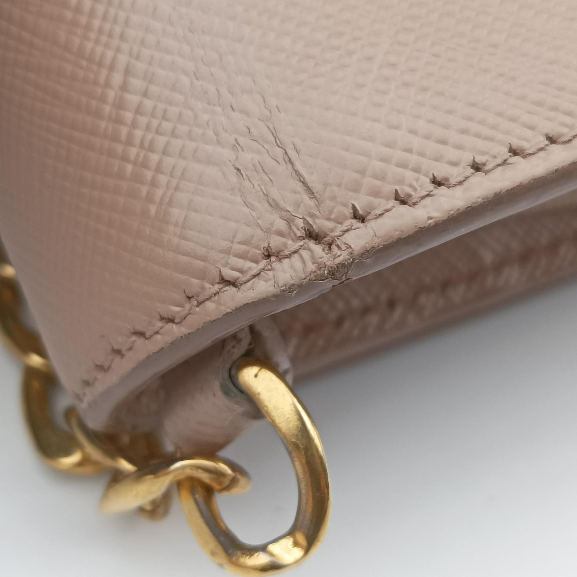 Pre-owned Prada Vitello Diano Pink Saffiano Leather 1DH044 shoulderbag | stylenewstar