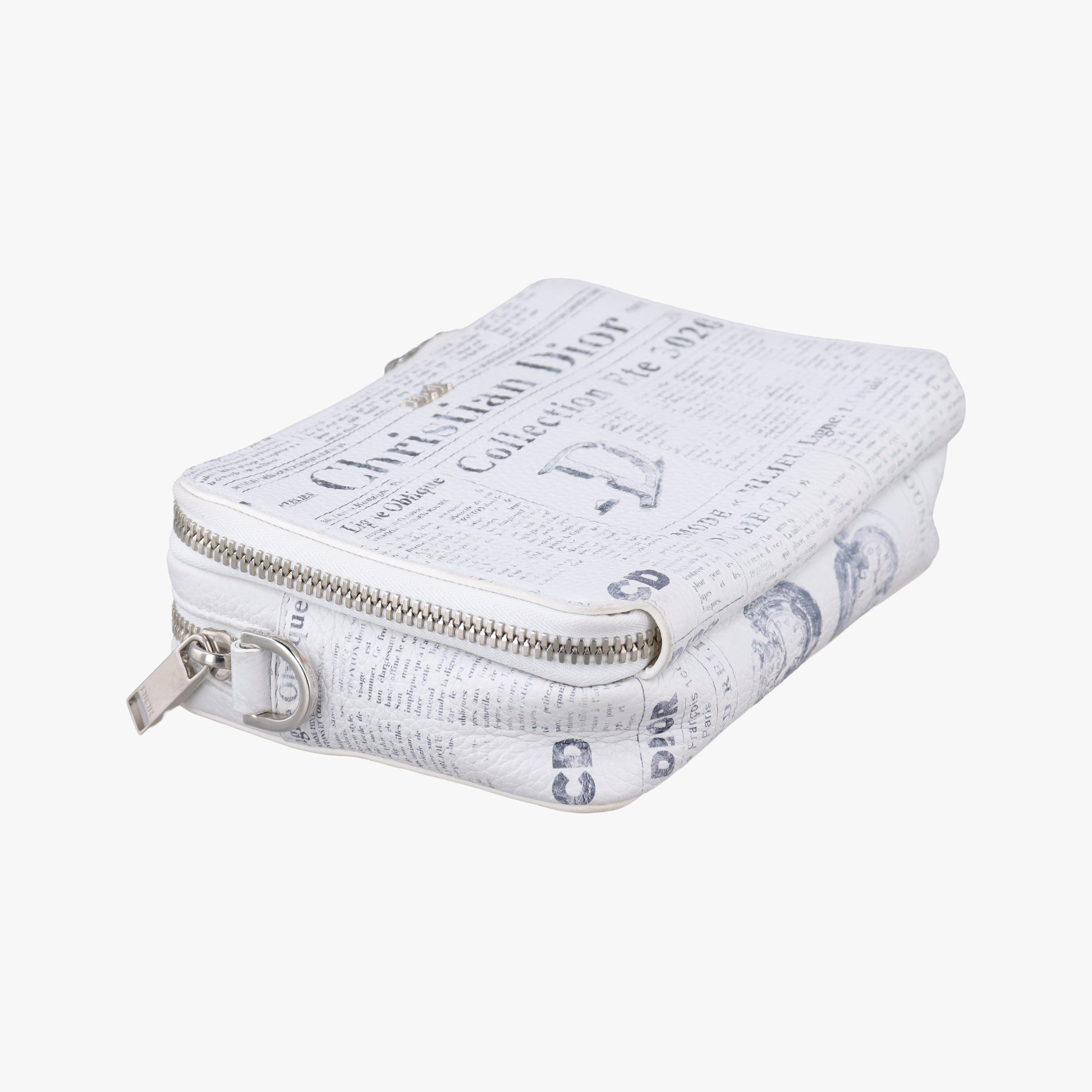 Pre-owned Christian Dior Daniel Arsham collaboration Newspaper Print White Leather  shoulderbag | stylenewstar