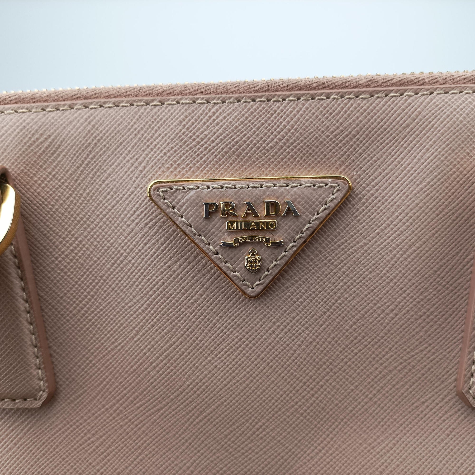 Pre-owned Prada Galleria Pink SAFFIANO Leather BN1786 shoulderbag | stylenewstar