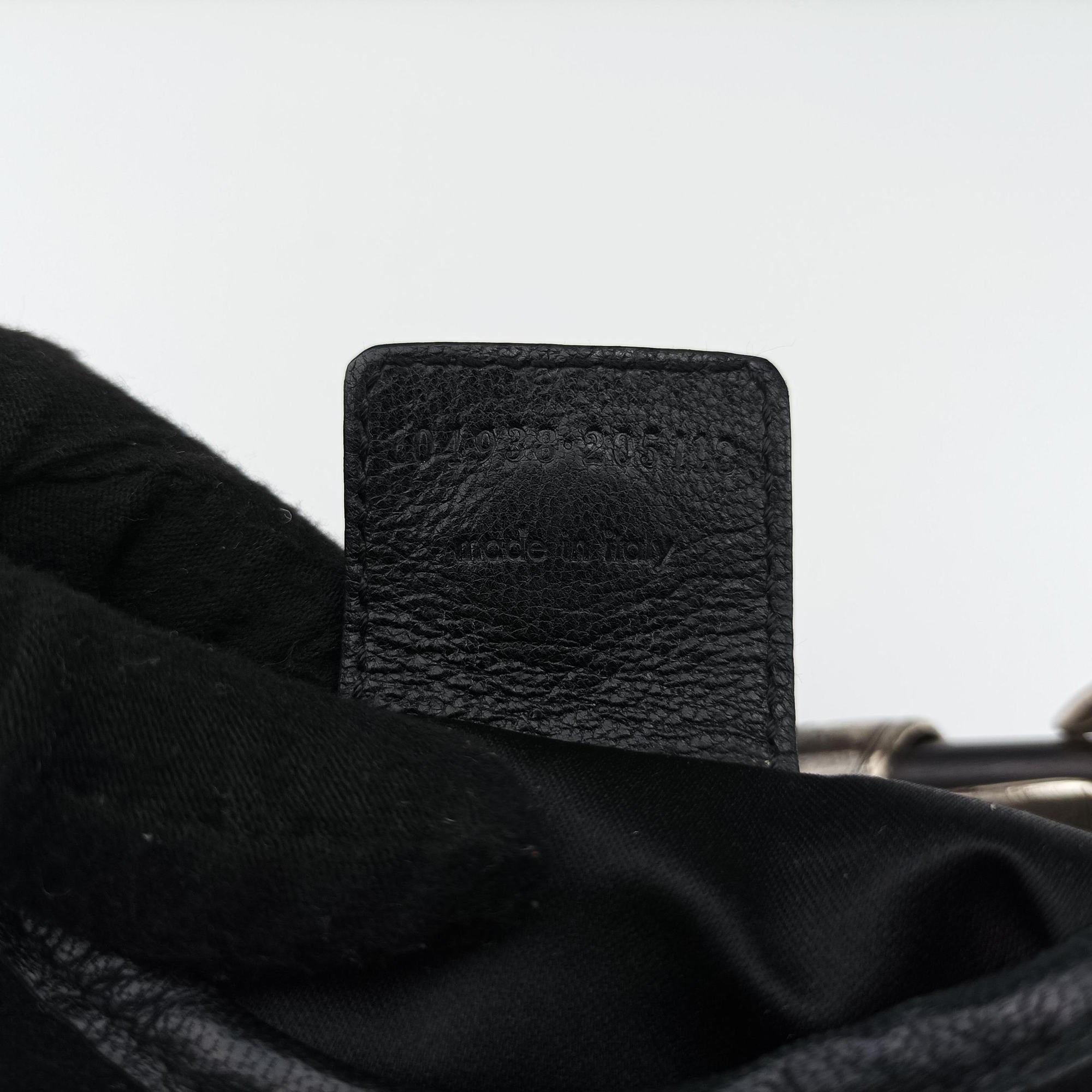 Pre-owned Yves Saint Laurent Mombasa Black Suede 104938 handbag | stylenewstar