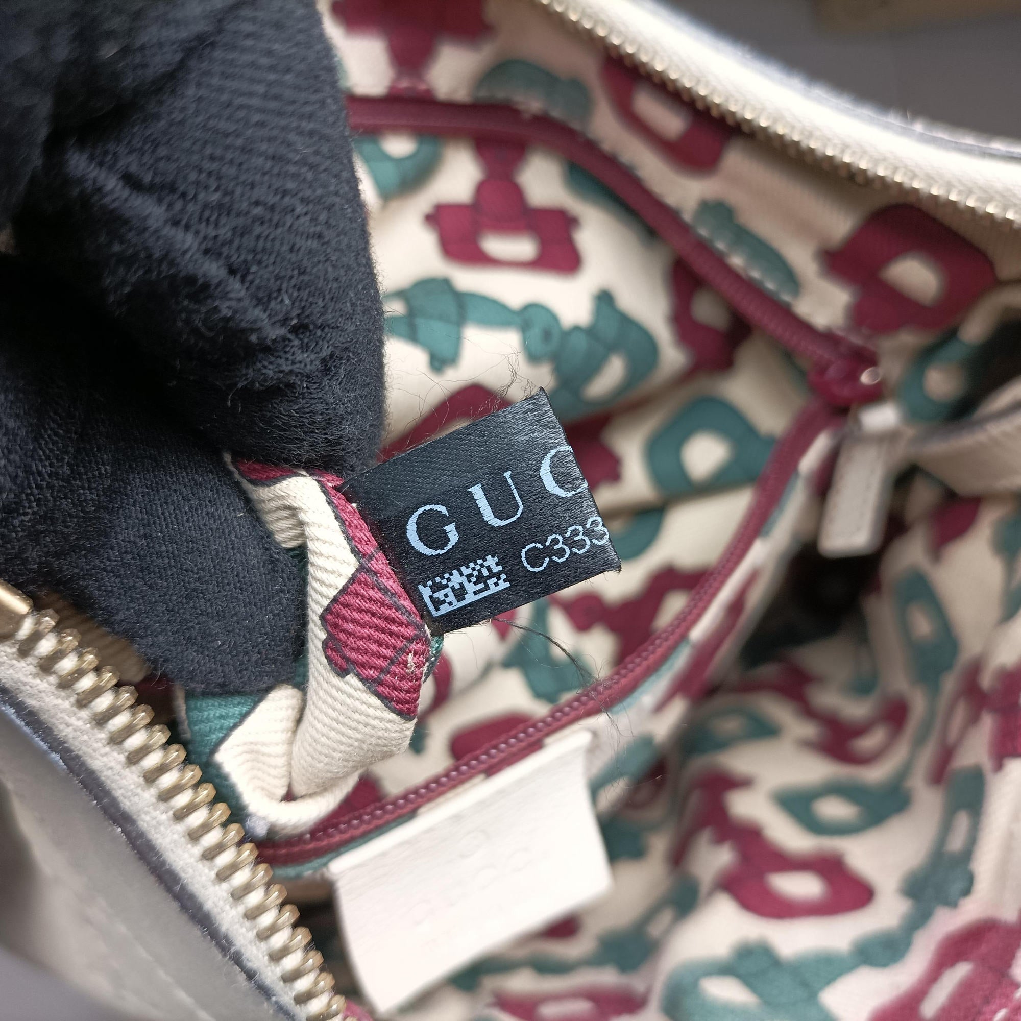 Pre-owned Gucci Abbey D-ring Hobo White Leather 190525 shoulderbag | stylenewstar