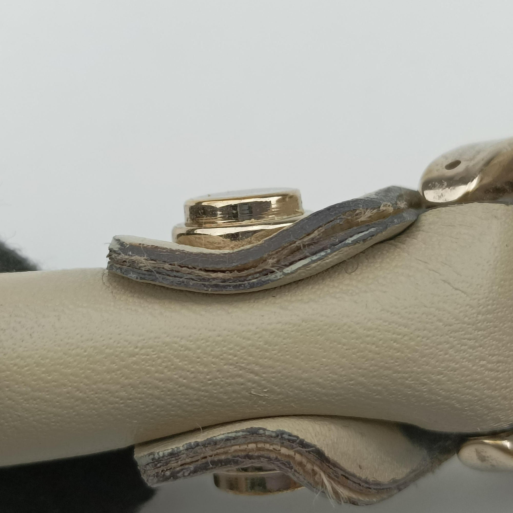 Pre-owned Gucci Abbey D-ring Hobo White Leather 190525 shoulderbag | stylenewstar