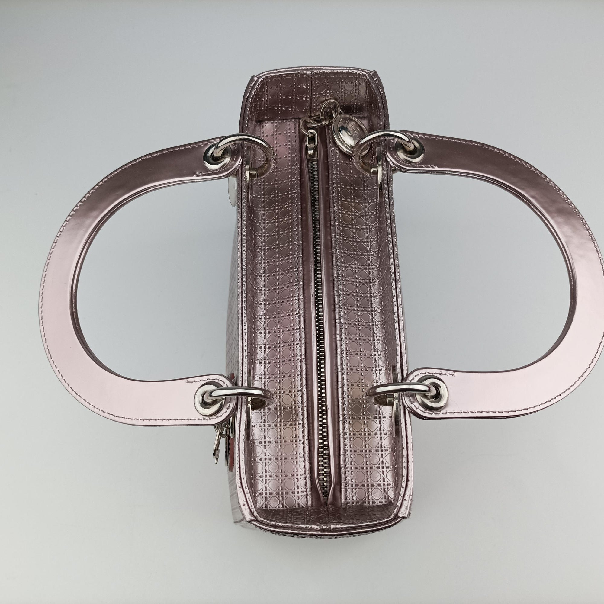 Secondhand Christian Dior Lady Dior Pink Patent  handbag | stylenewstar