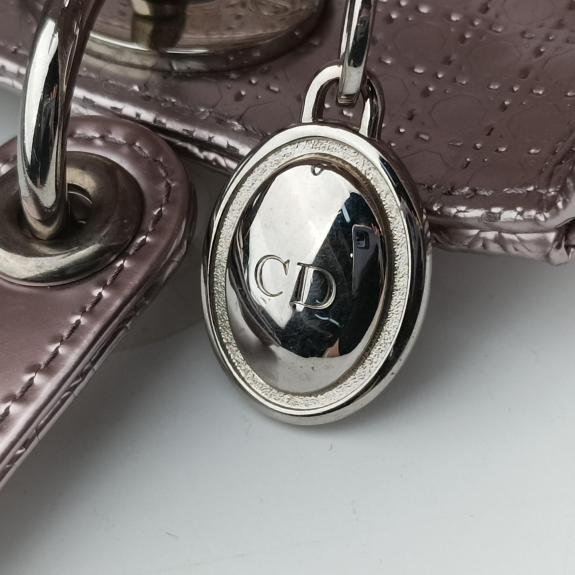 Secondhand Christian Dior Lady Dior Pink Patent  handbag | stylenewstar