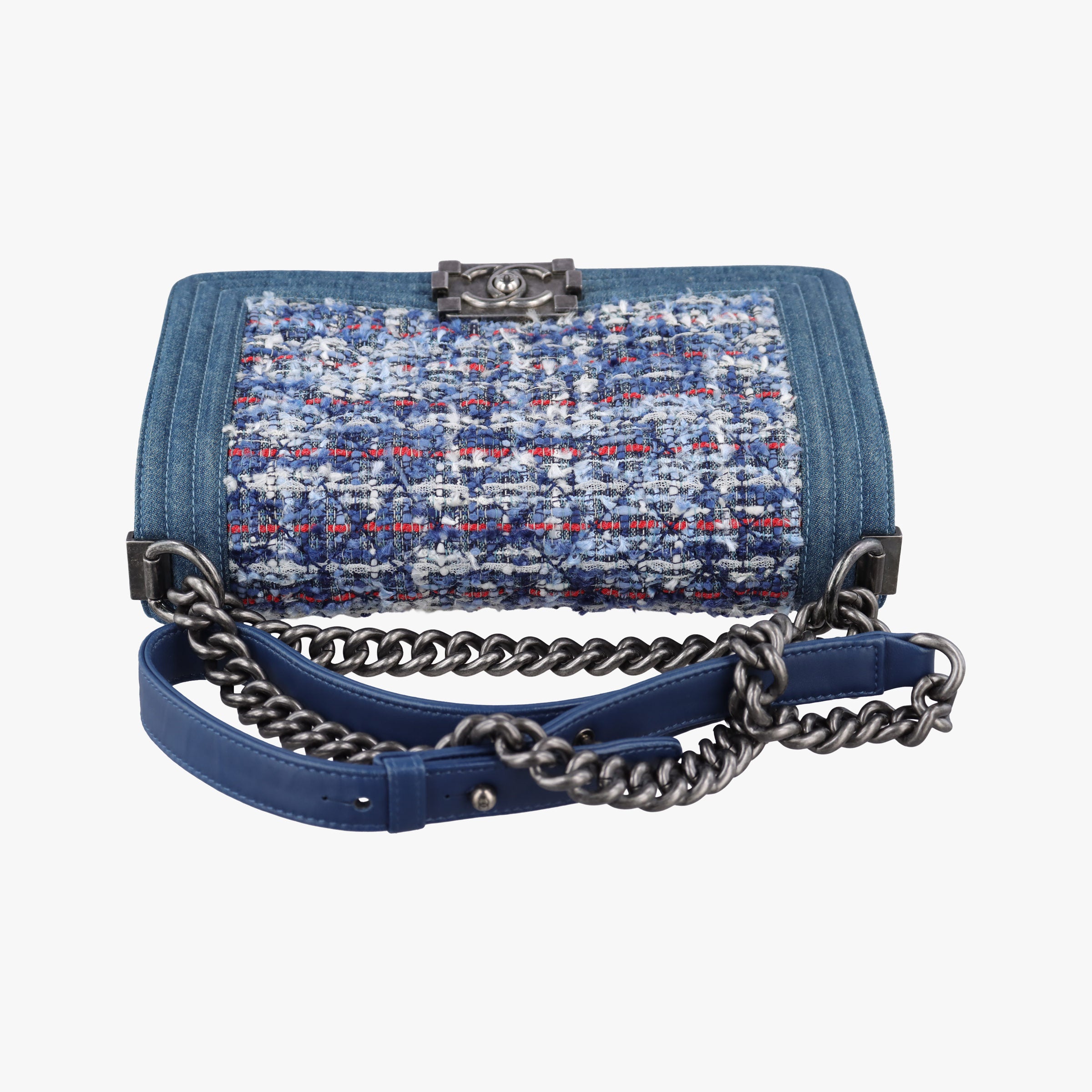 Pre-owned Chanel BOY CHANEL blue×Multicolour denim A67086 shoulderbag | stylenewstar
