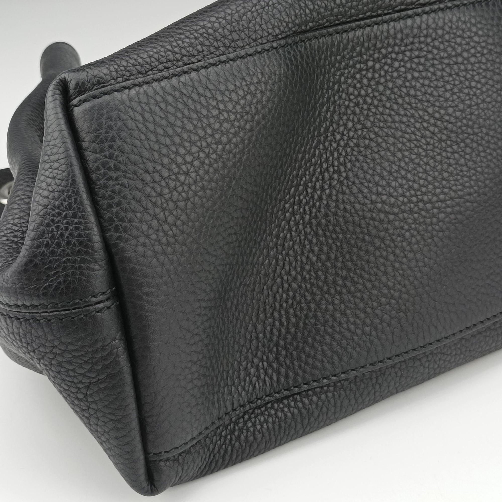 Pre-owned Gucci Soho Black Leather 308982 shoulderbag | stylenewstar