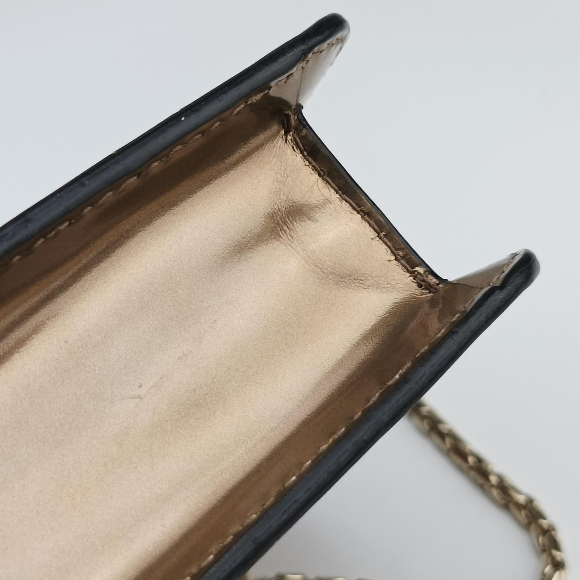 Pre-owned Bvlgari SERPENTI FOREVER Golden Leather  shoulderbag | stylenewstar