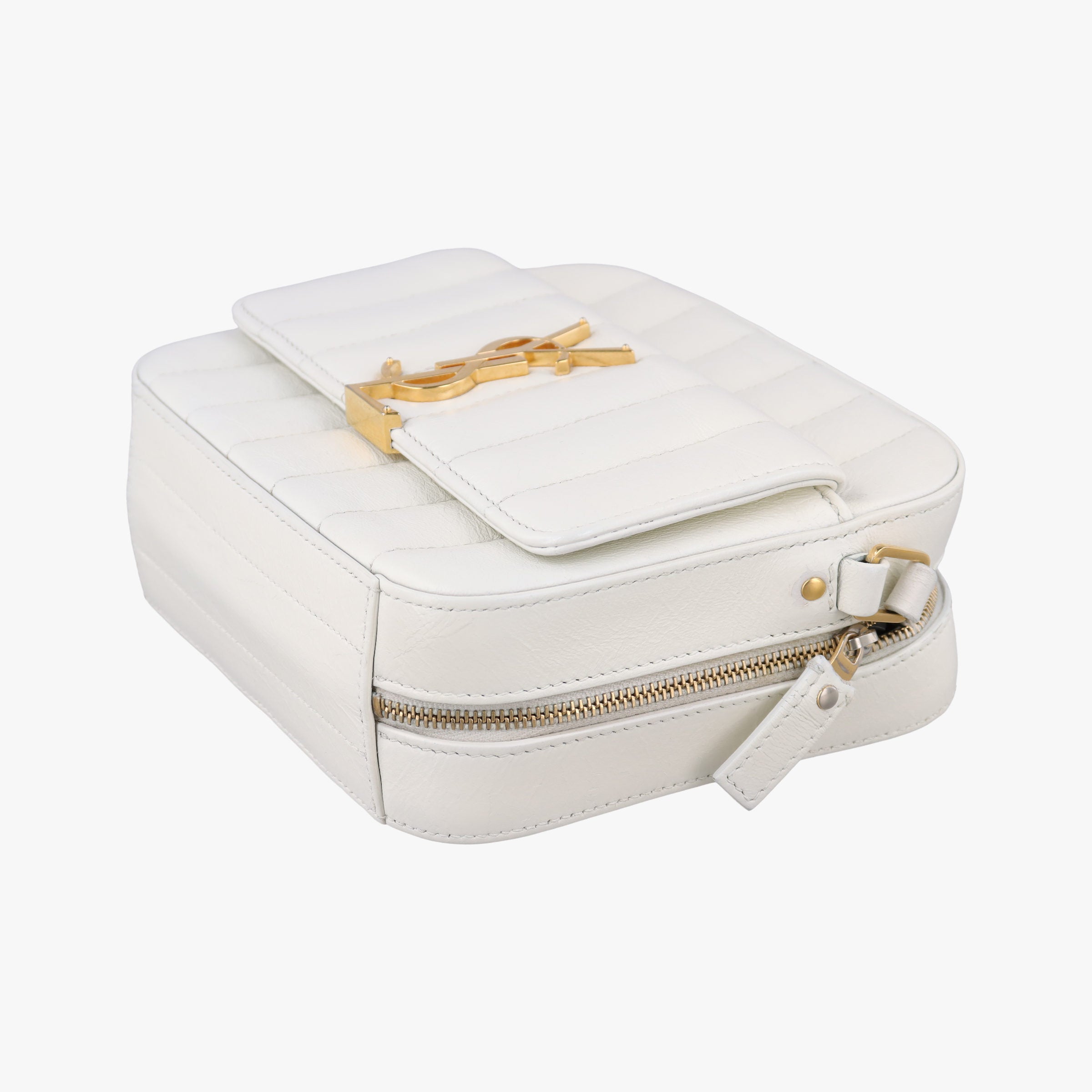 Vintage Yves Saint Laurent VICKY camera White lambskin 555052 shoulderbag | stylenewstar