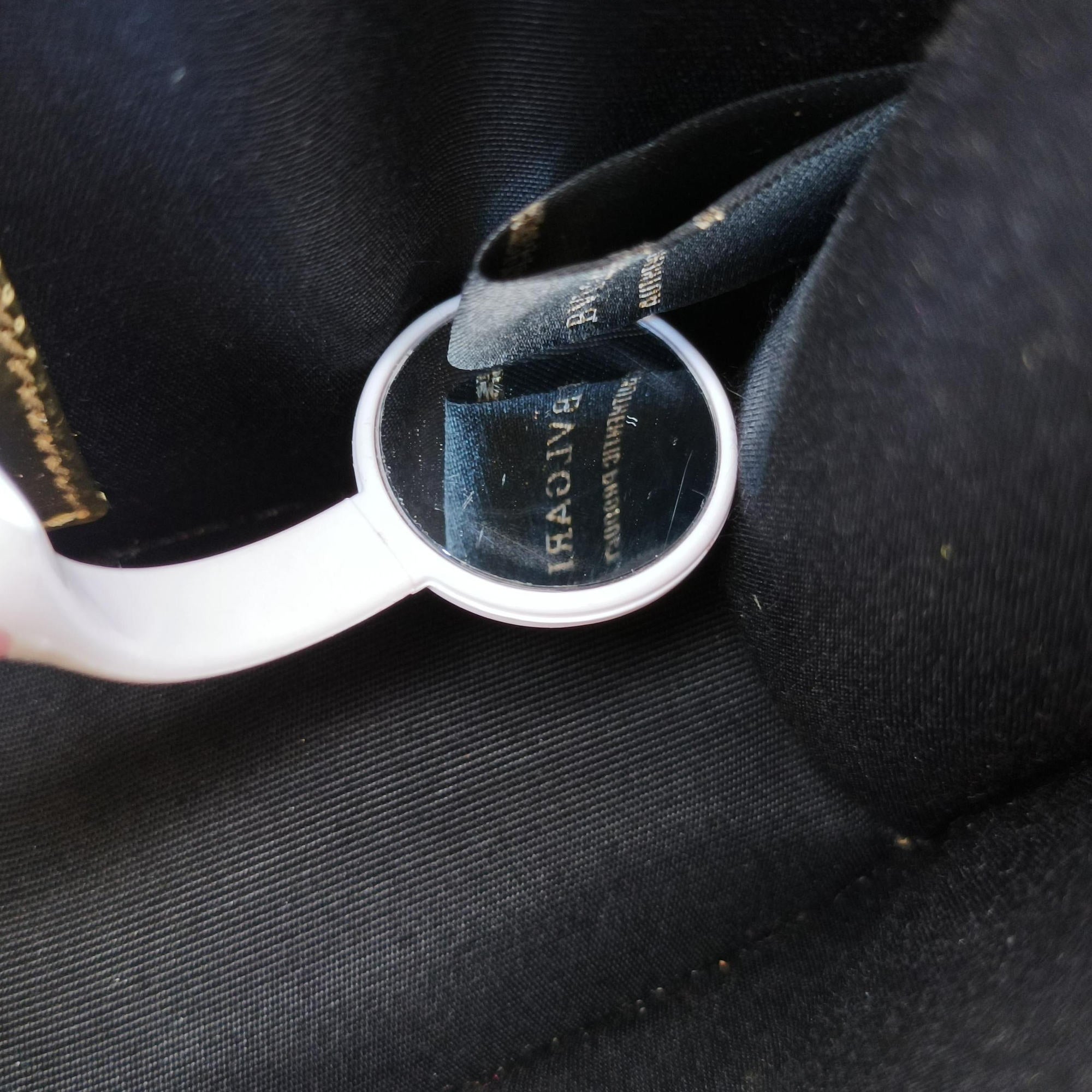 Pre-owned Bvlgari SERPENTI FOREVER Golden Leather  shoulderbag | stylenewstar