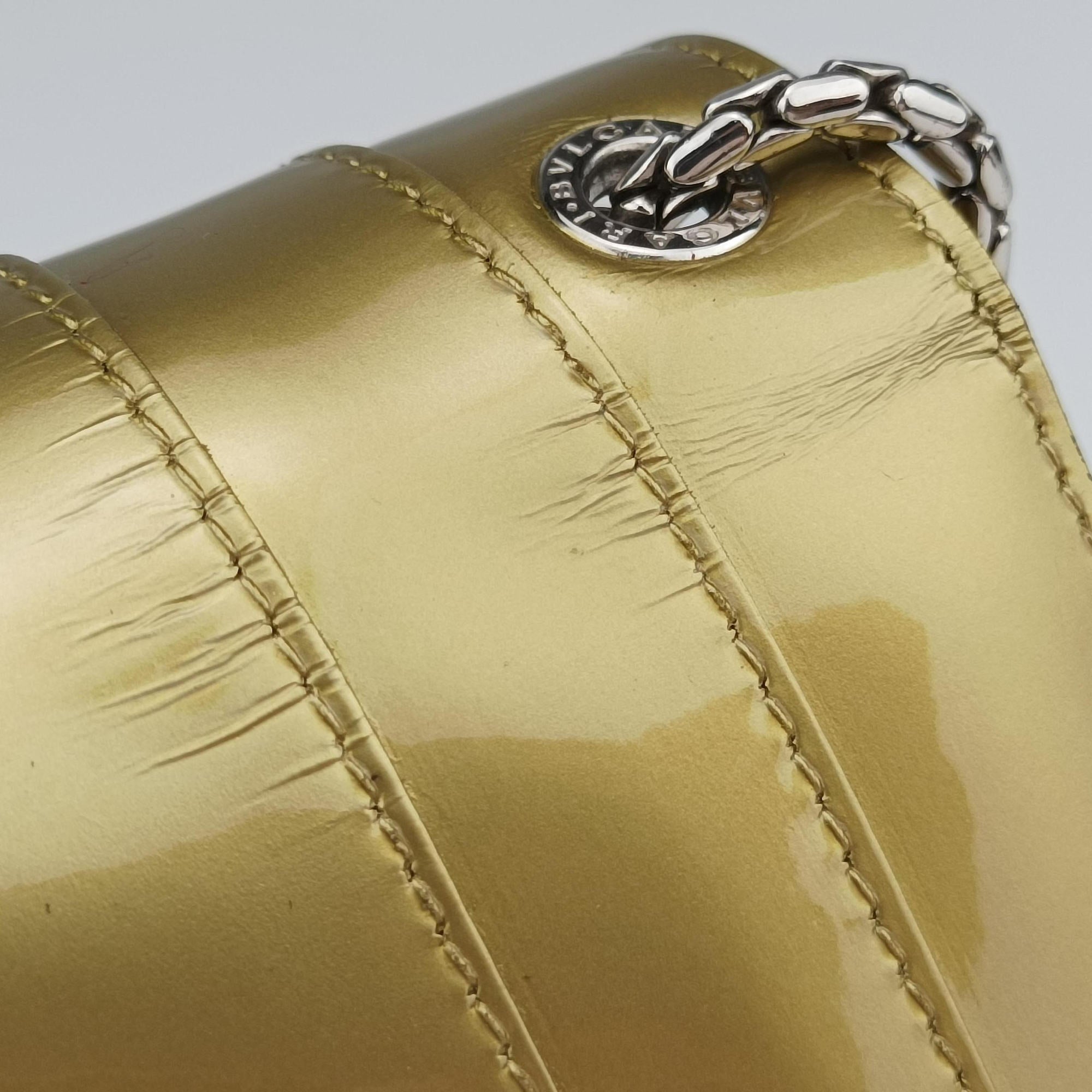 Pre-owned Bvlgari SERPENTI FOREVER Golden Leather  shoulderbag | stylenewstar