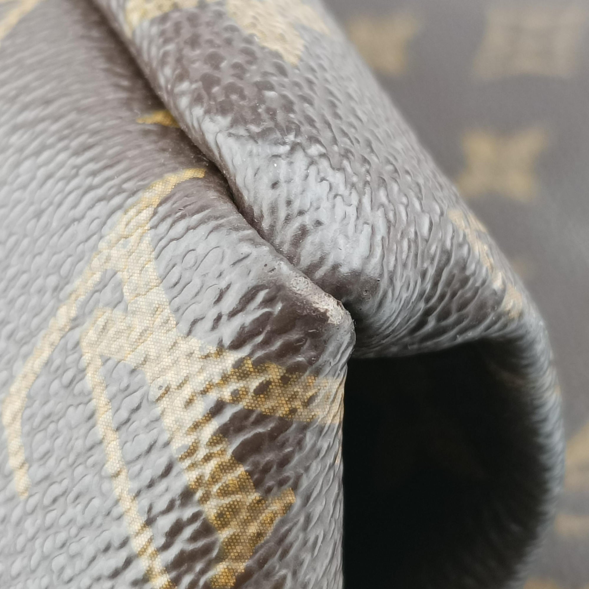 Secondhand Louis Vuitton ARTSY MM Brown Monogram Canvas M40249 handbag | stylenewstar