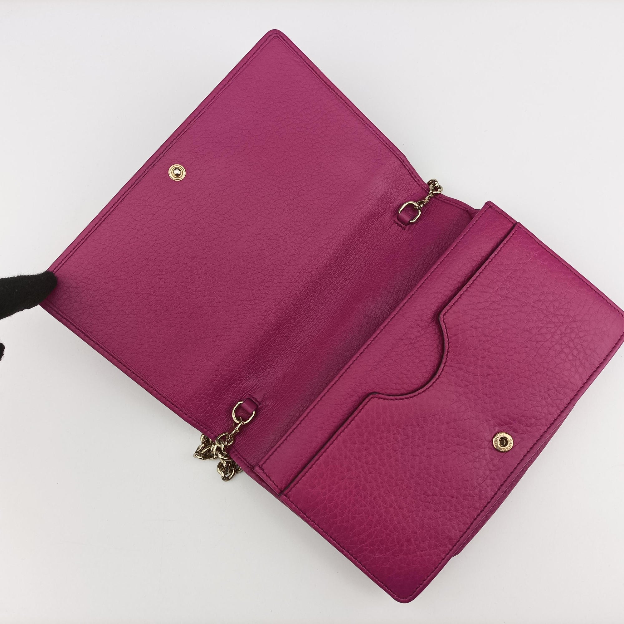 Pre-owned Gucci Soho Rose Leather 407041 shoulderbag | stylenewstar