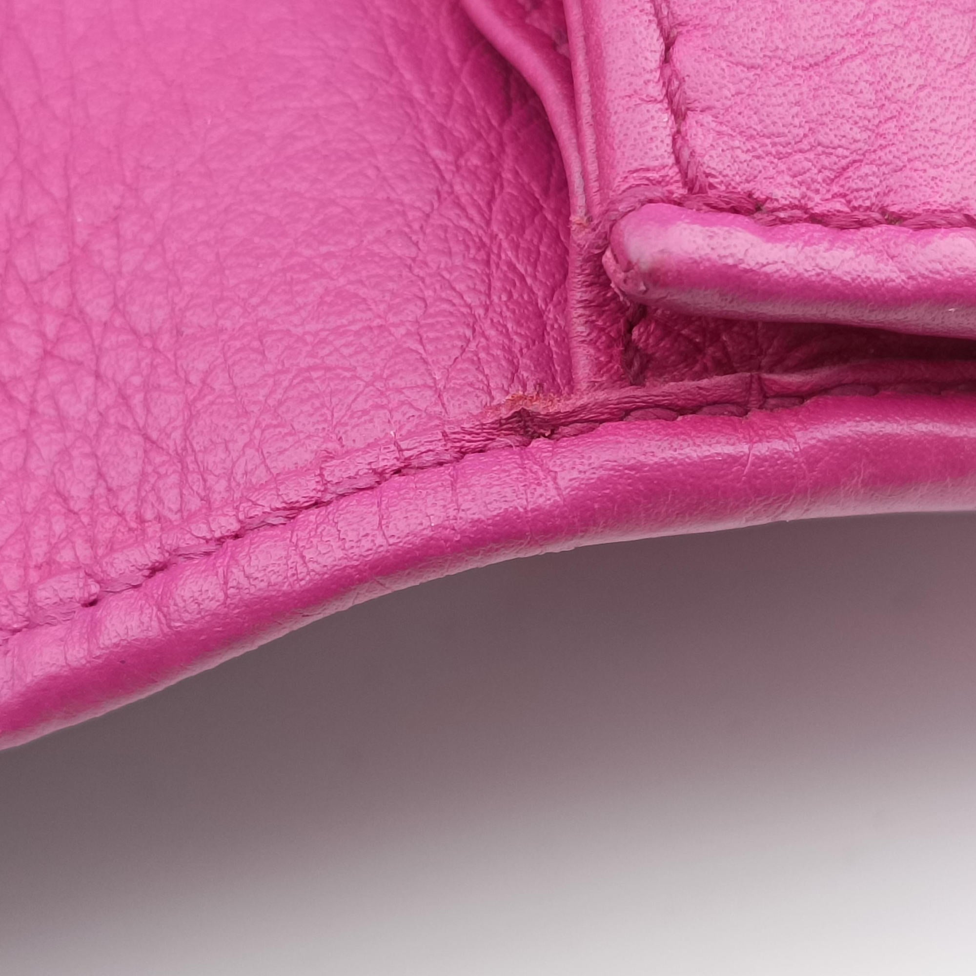 Pre-owned Gucci Soho Rose Leather 407041 shoulderbag | stylenewstar