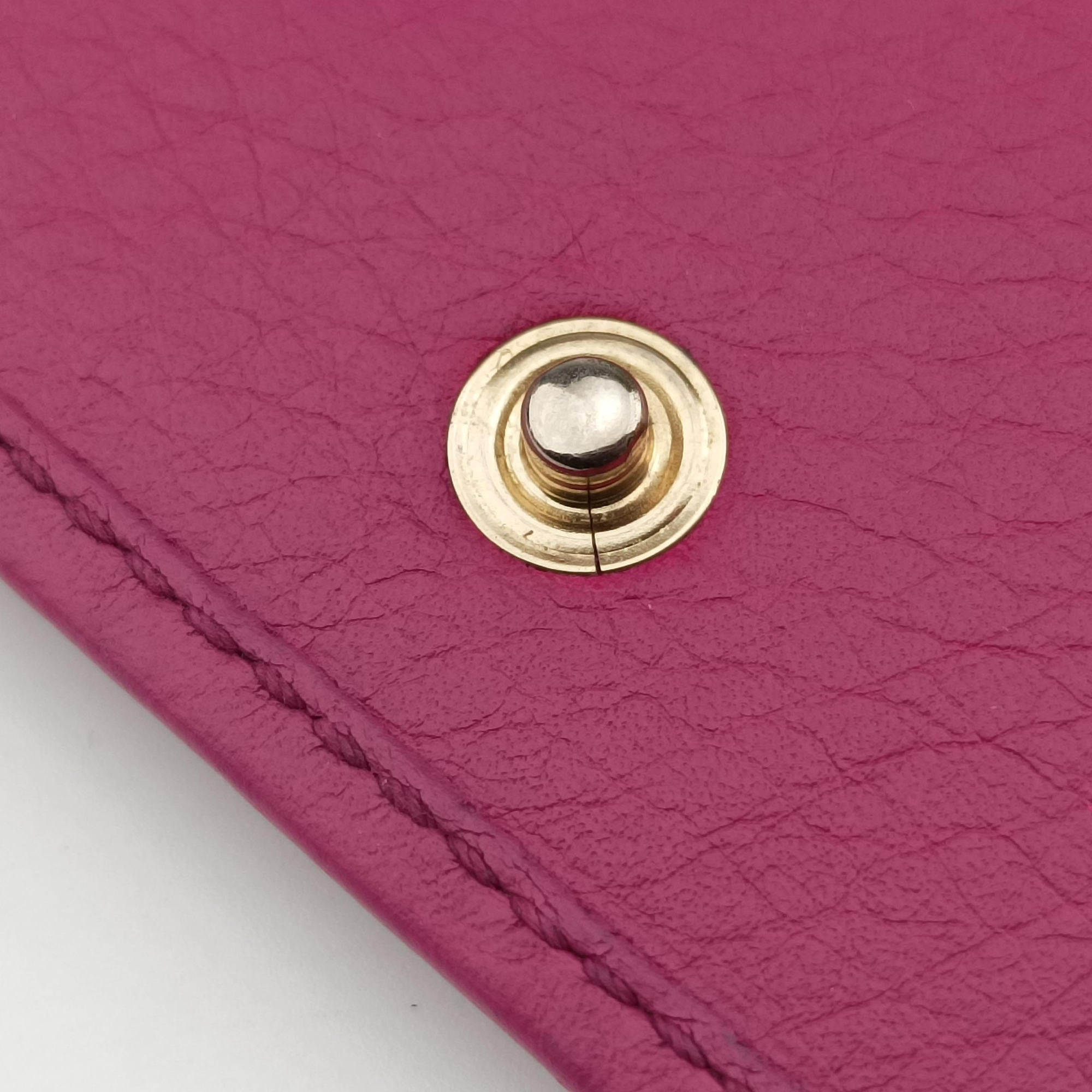 Pre-owned Gucci Soho Rose Leather 407041 shoulderbag | stylenewstar