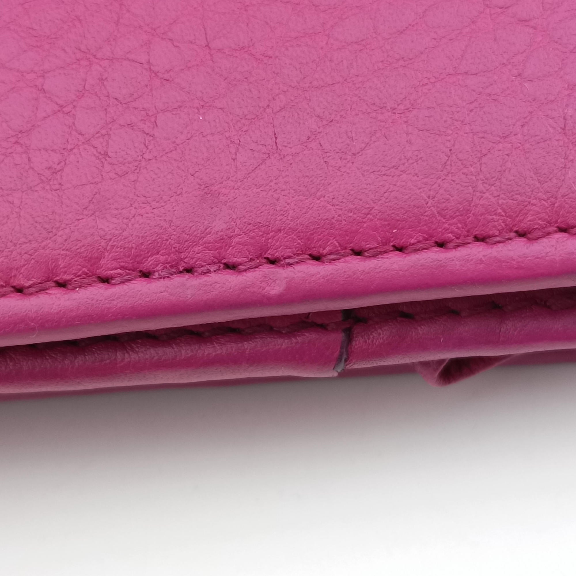 Pre-owned Gucci Soho Rose Leather 407041 shoulderbag | stylenewstar