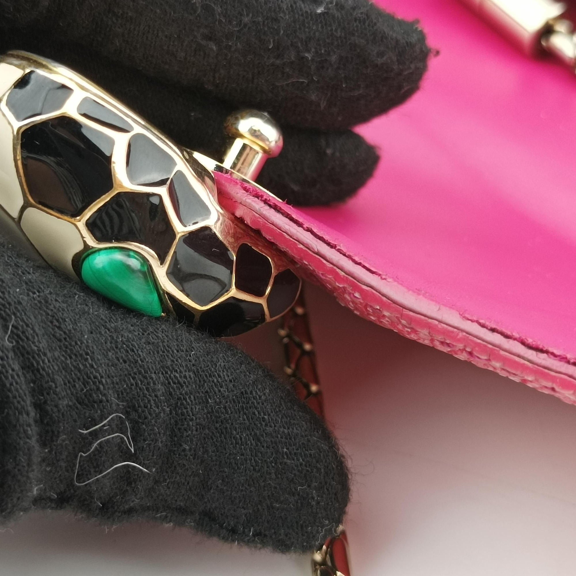 Pre-owned Bvlgari Serpenti Pink Galuchat Skin×Leather  shoulderbag | stylenewstar