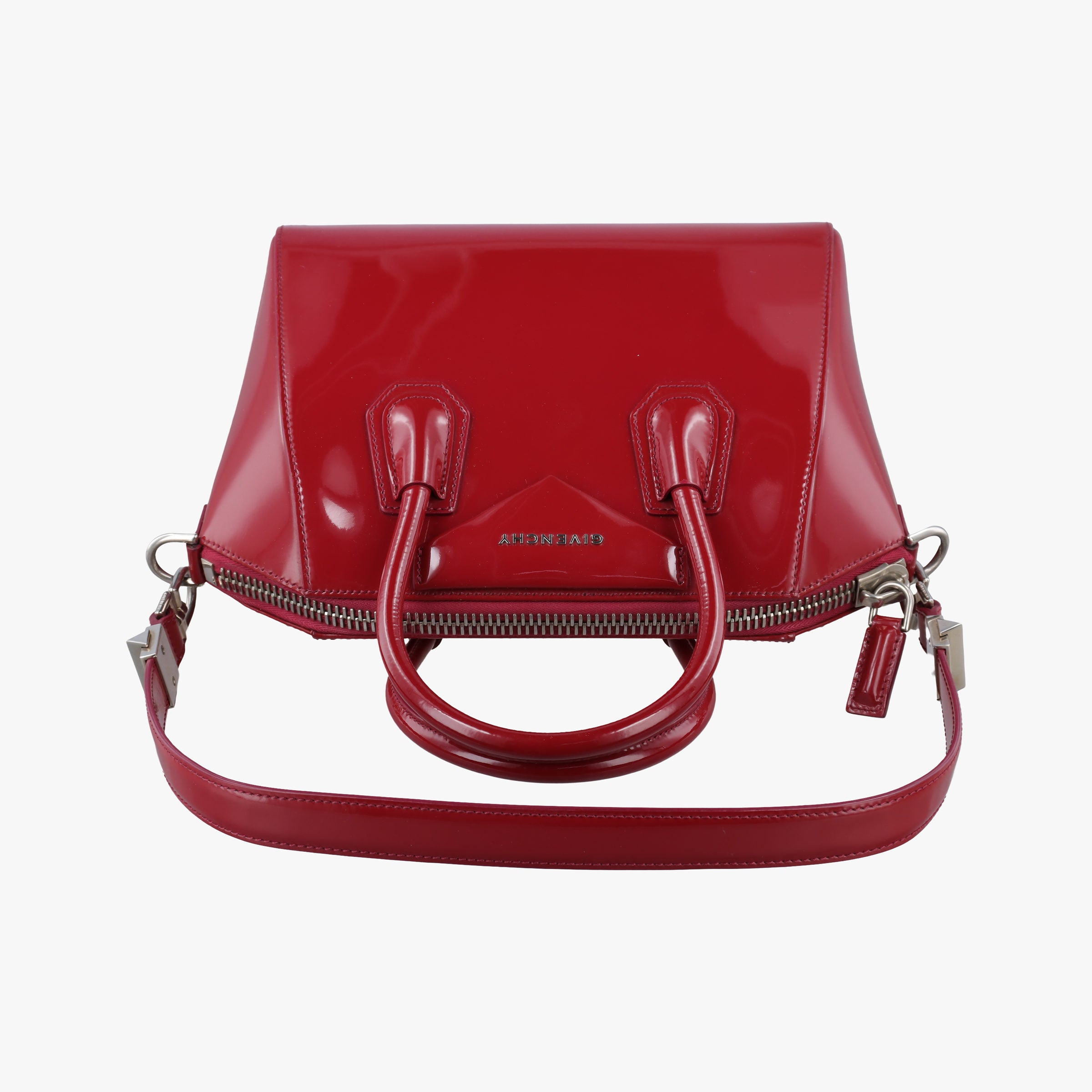 Secondhand Givenchy Antigona Red Patent  shoulderbag | stylenewstar