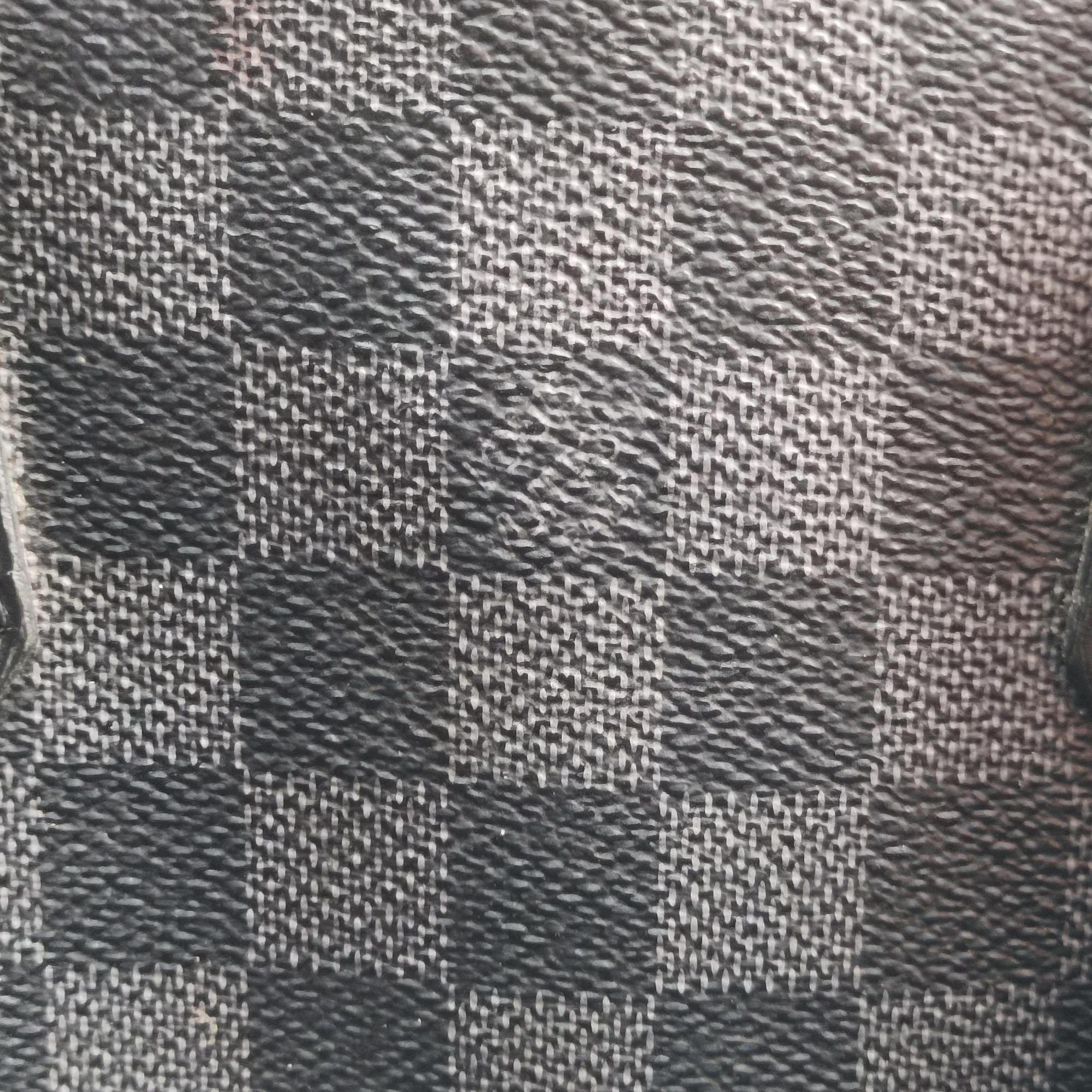 Pre-owned Louis Vuitton Porte Documents Jour Noir Damier Graphite N48224 handbag | stylenewstar